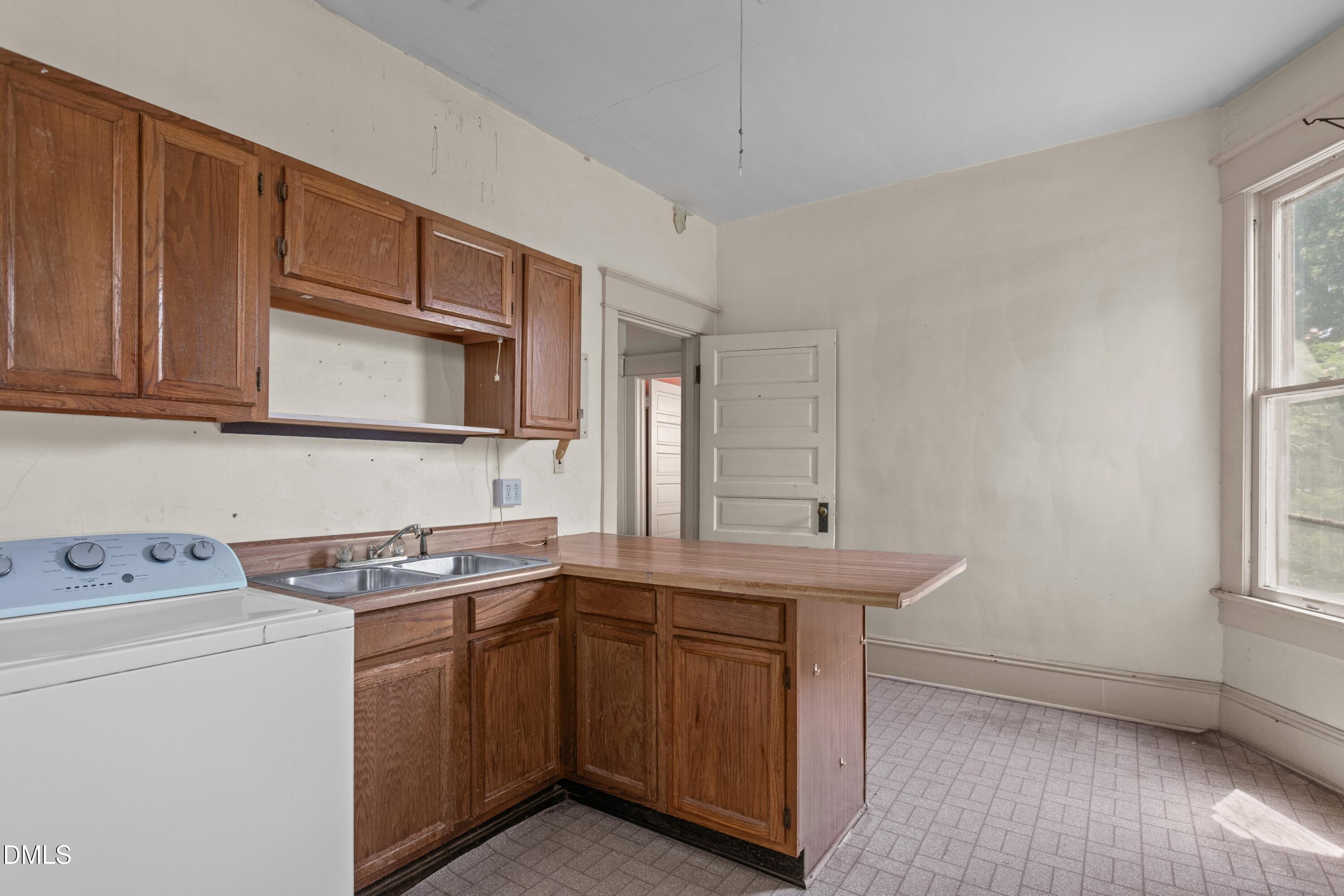 414 S Boylan Avenue Property Photo 17