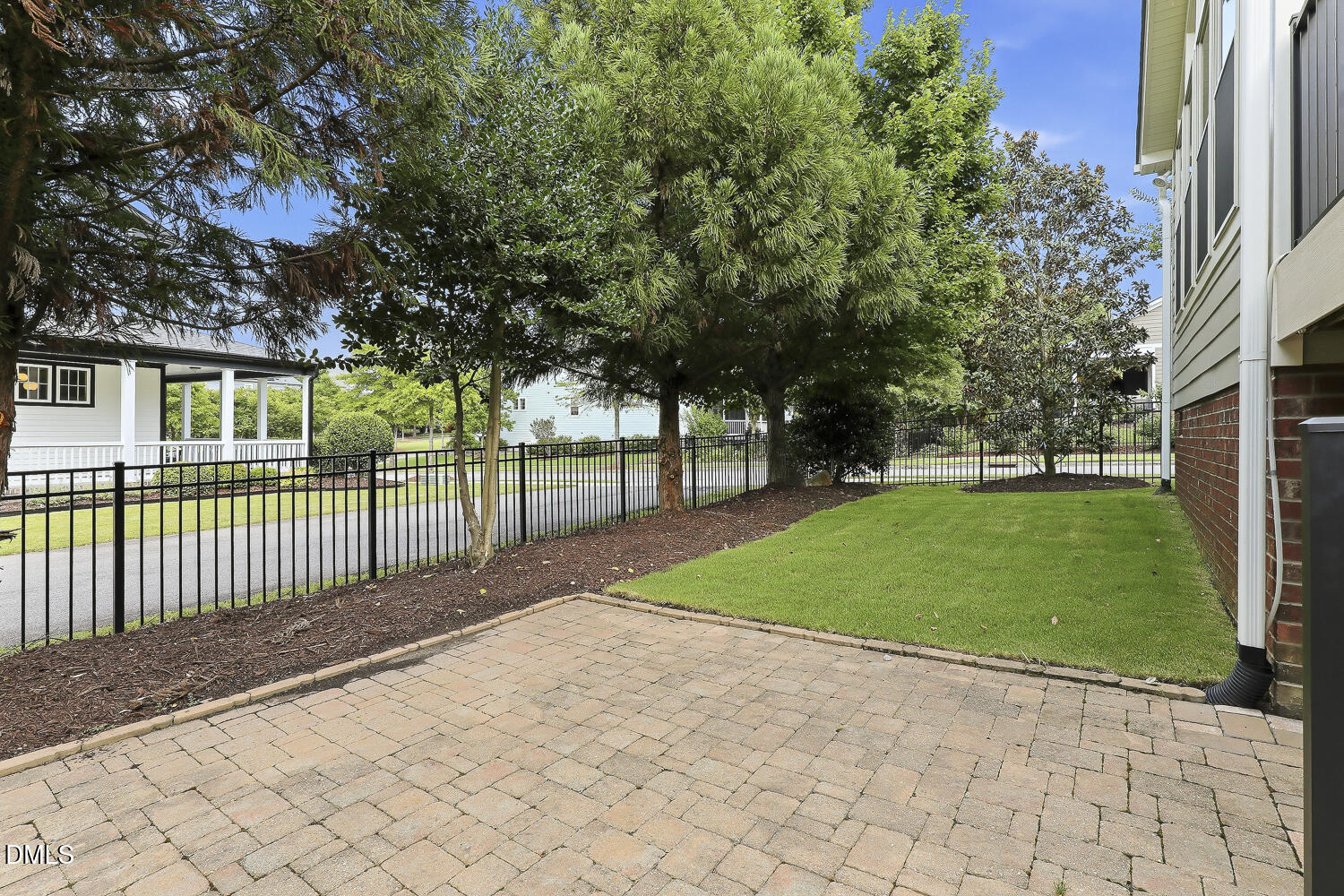 300 Silver Bluff Street Property Photo 62