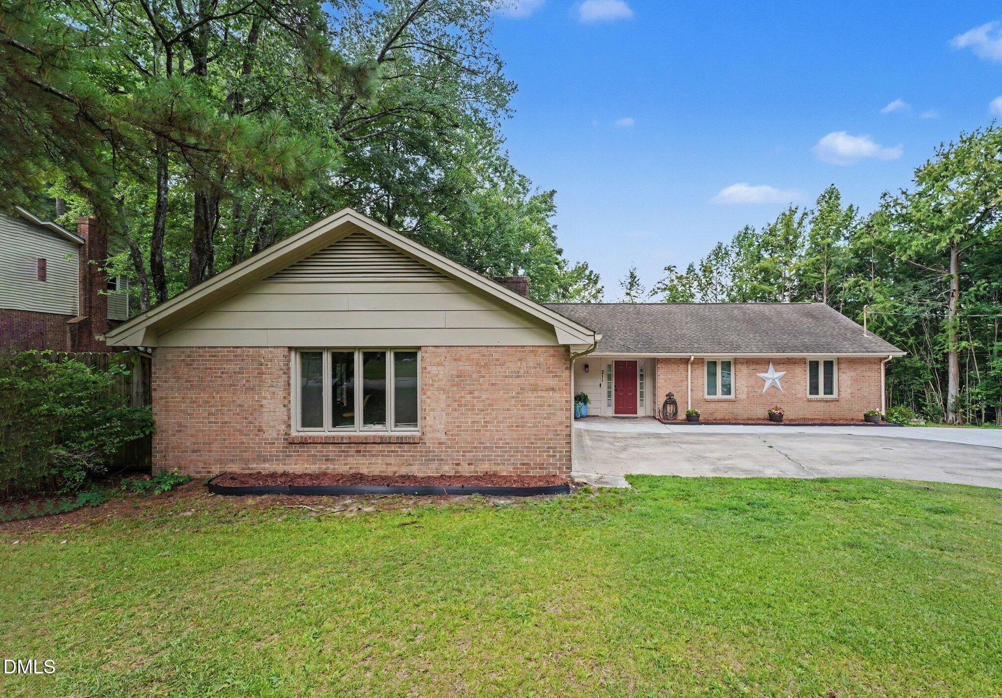 211 Brookside Drive Property Photo 21