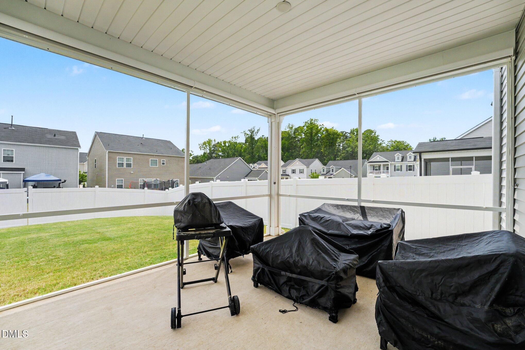 1033 Bellewood Park Drive Property Photo 14