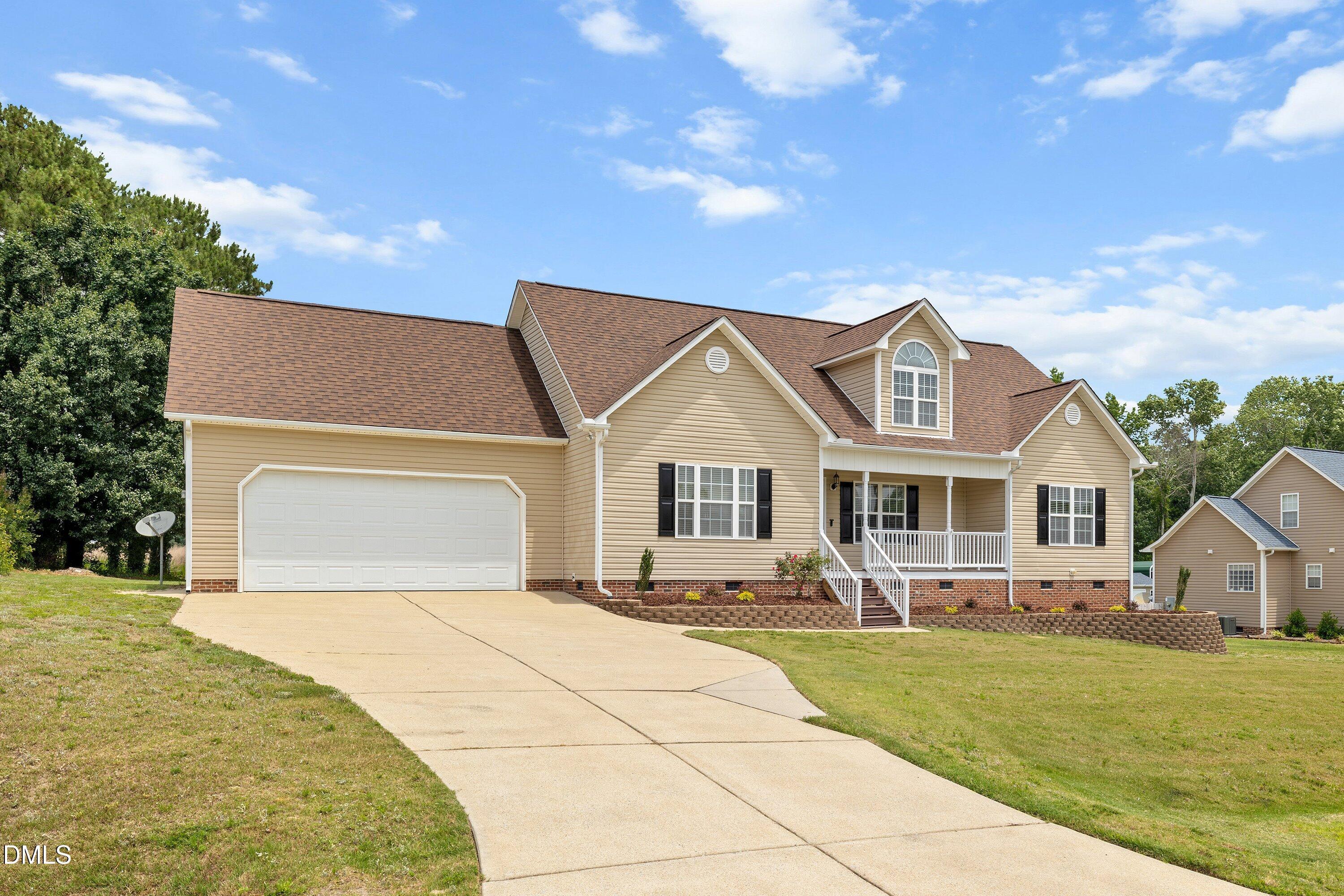 167 Bridle Drive Property Photo 2