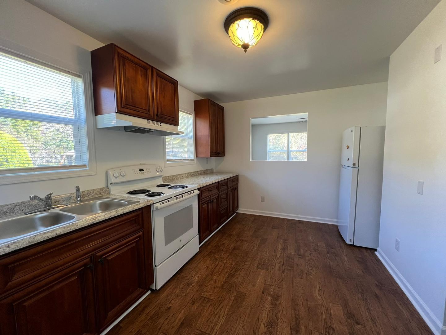 8324 Stephenson Road Property Photo 5