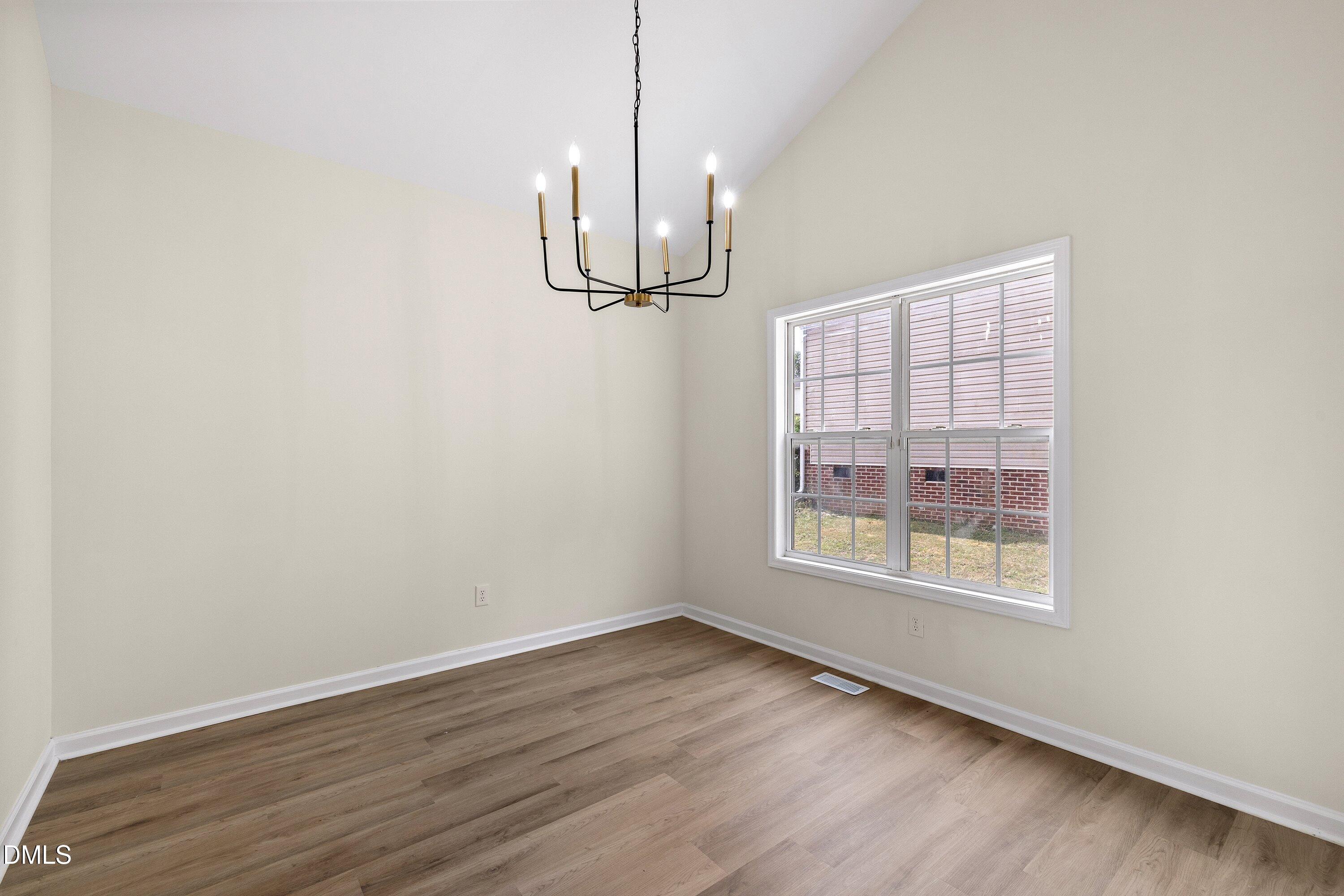469 Hunter Way Property Photo 15