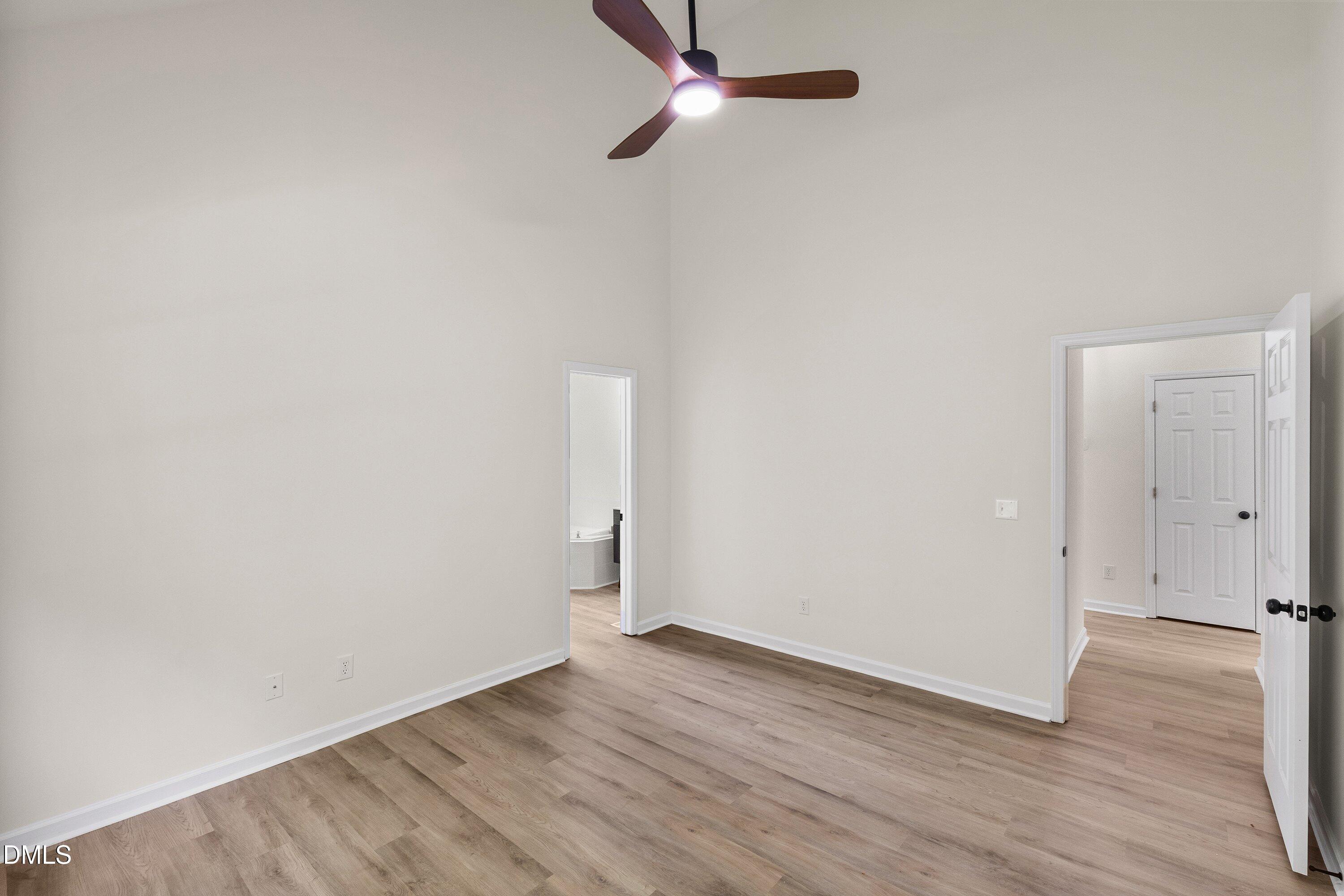 469 Hunter Way Property Photo 17