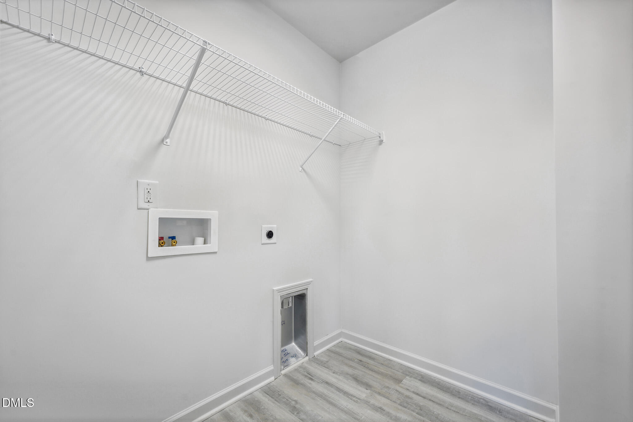 3317 Slippery Elm Drive Property Photo 18
