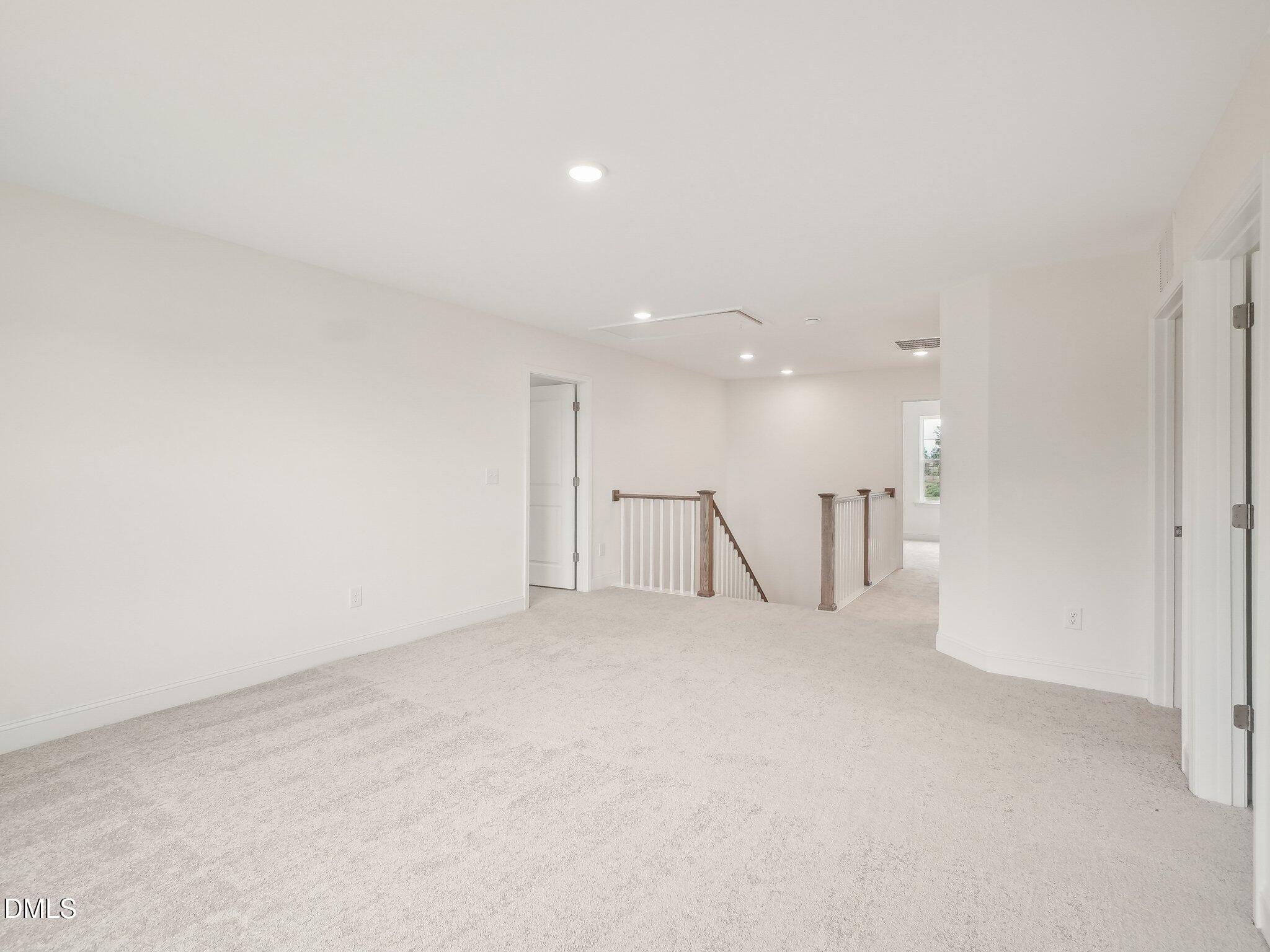 508 Hipwood Drive Property Photo 12