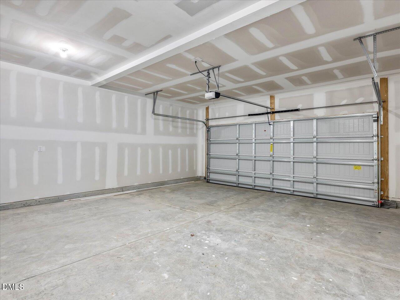 508 Hipwood Drive Property Photo 23
