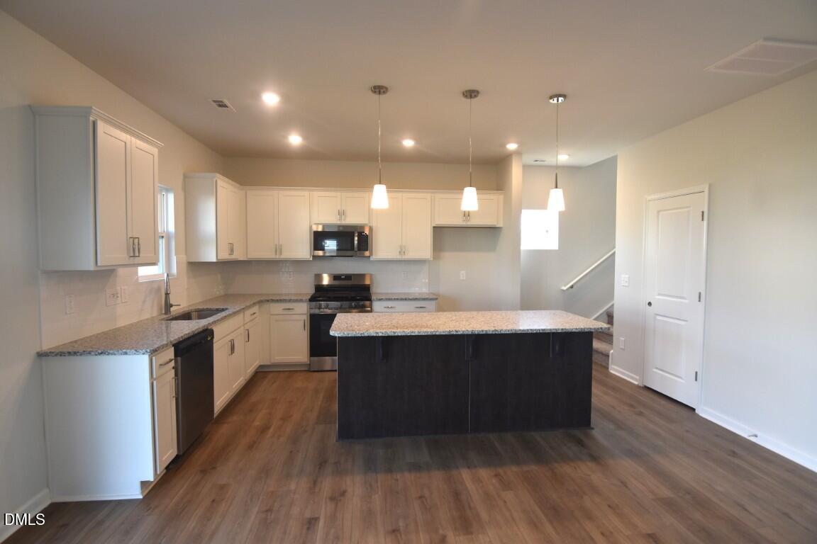8 Silverbell Court Property Photo 5