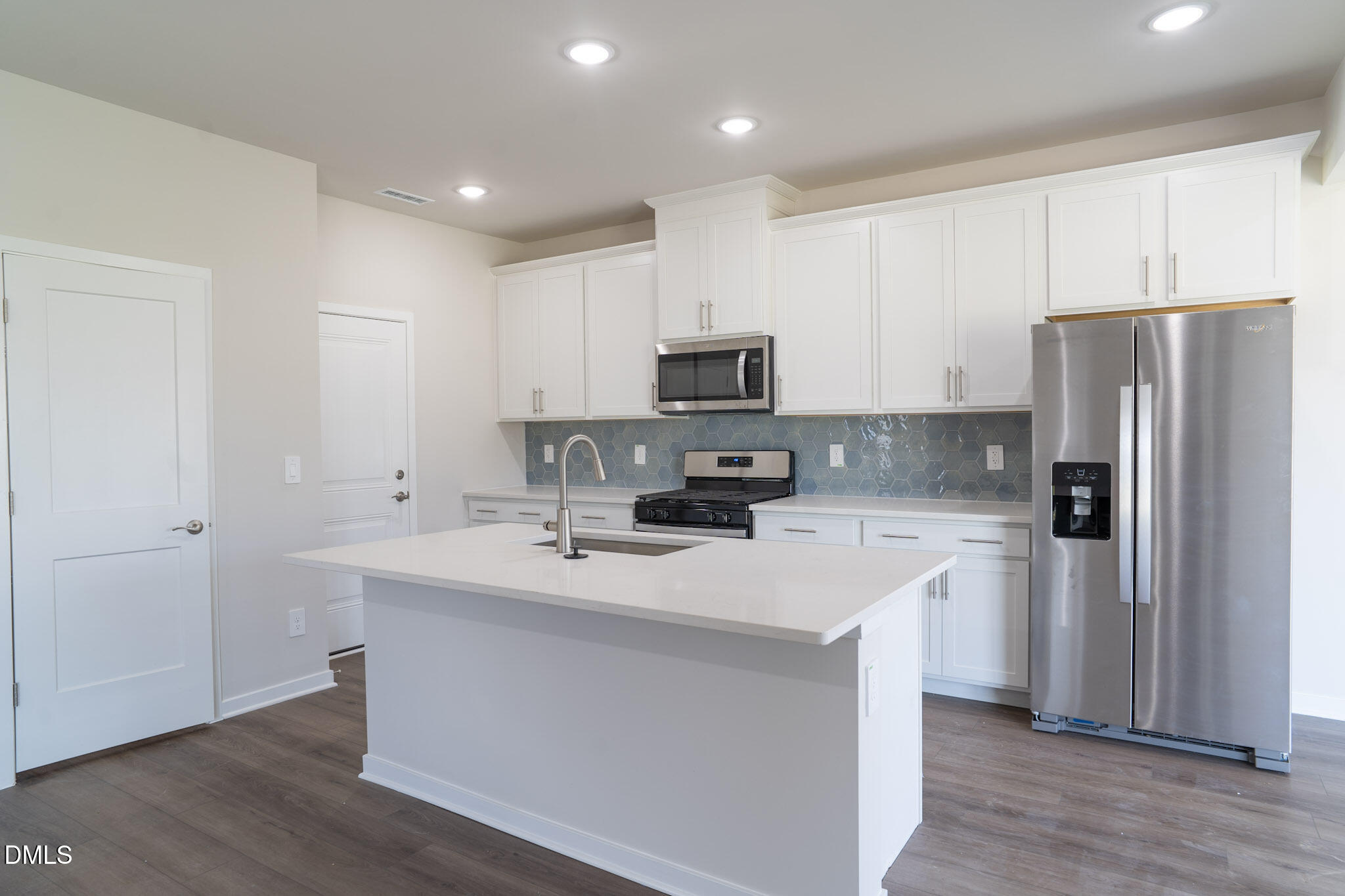 1431 Hatteras Road Property Photo 3