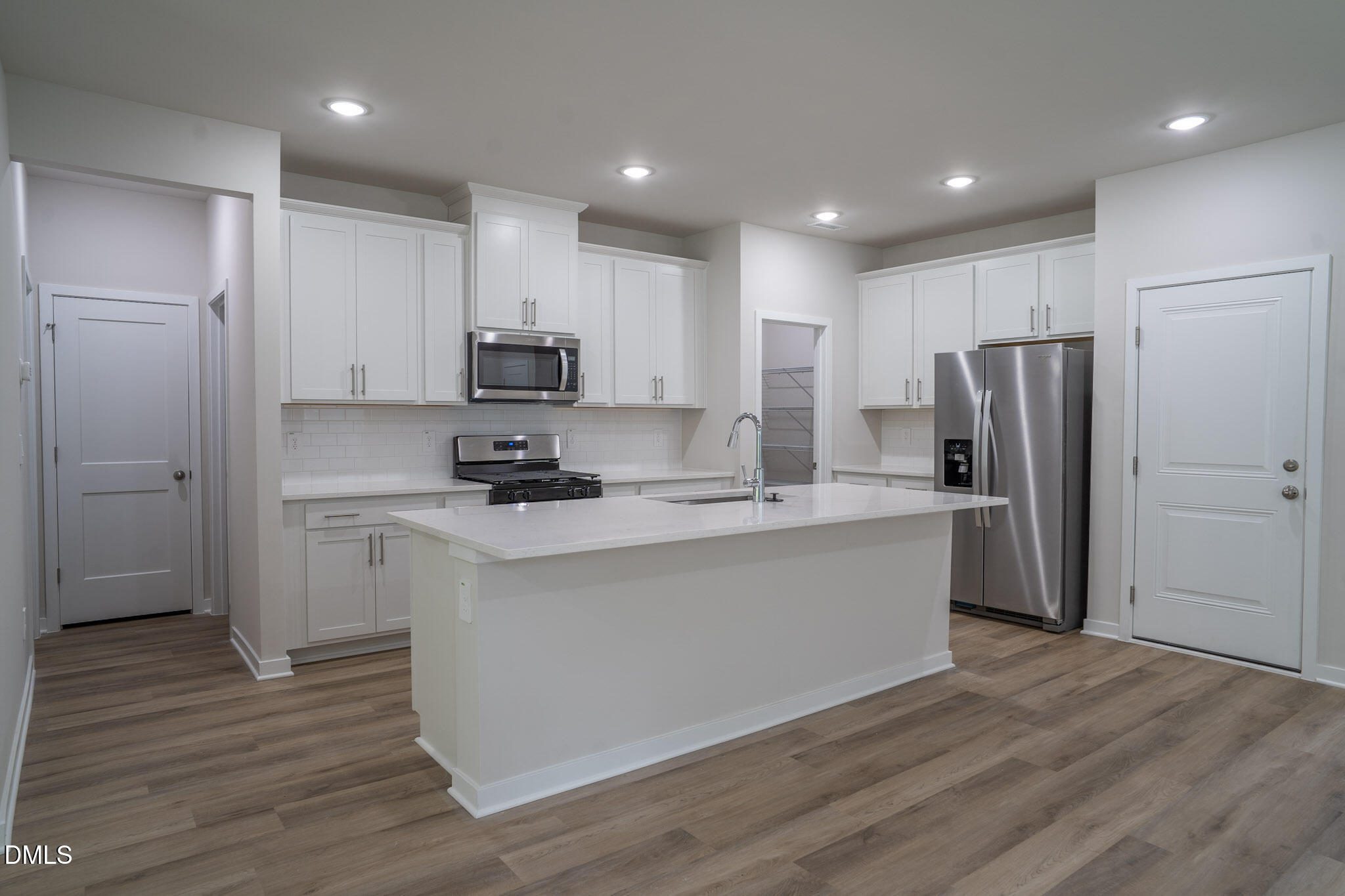 1428 Hatteras Road Property Photo 4