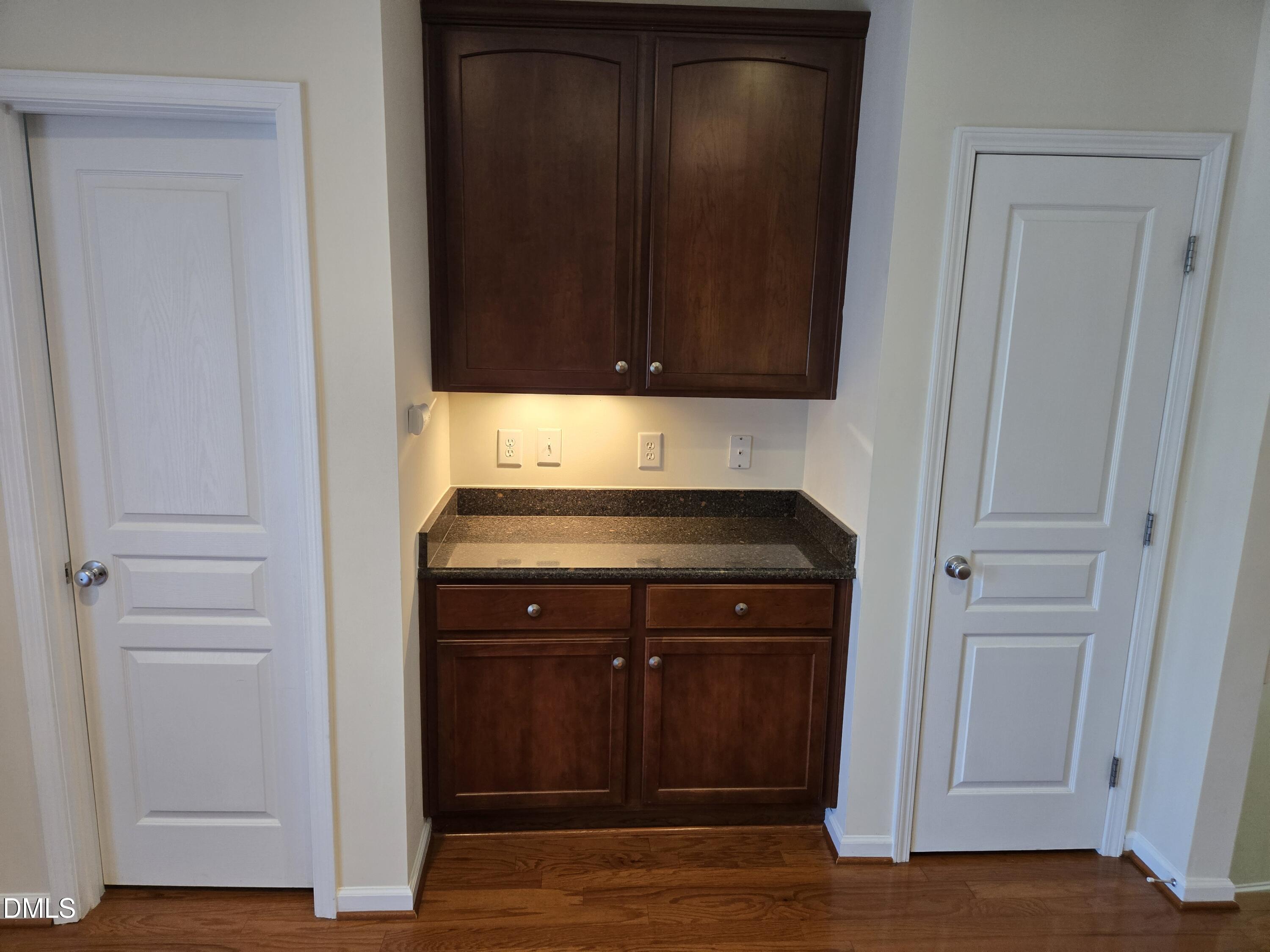 329 Kinellan Lane Property Photo 8