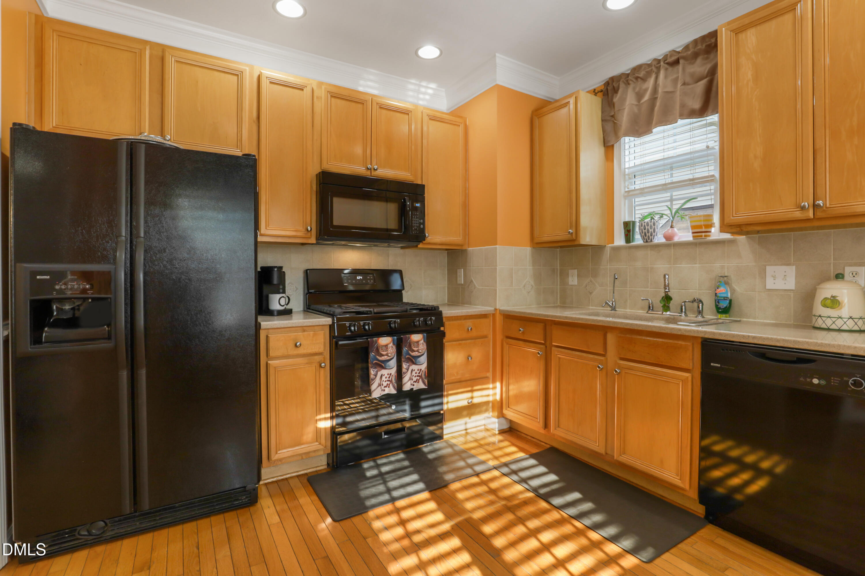 6014 Kohler Lane Property Photo 11