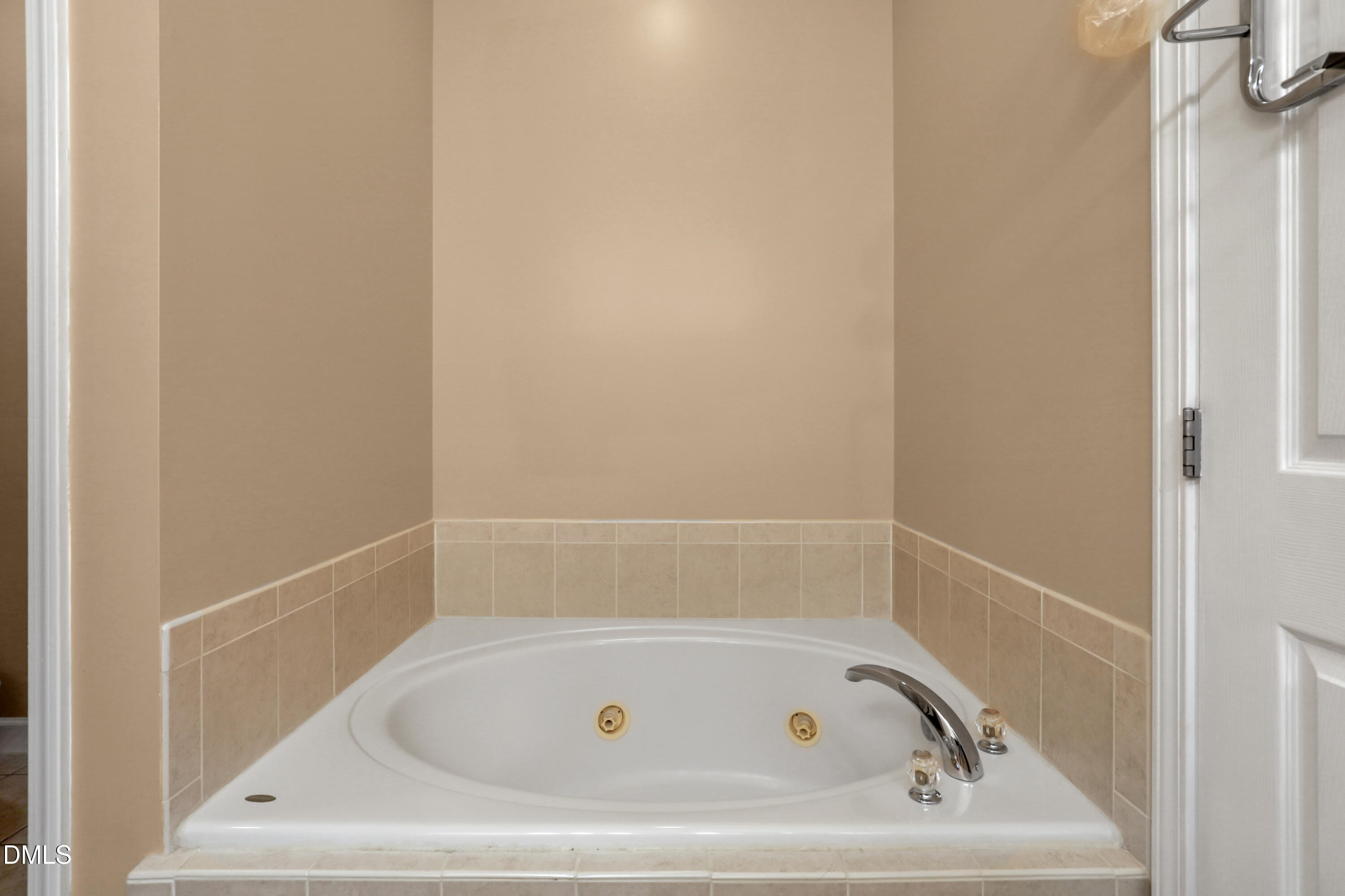6014 Kohler Lane Property Photo 24