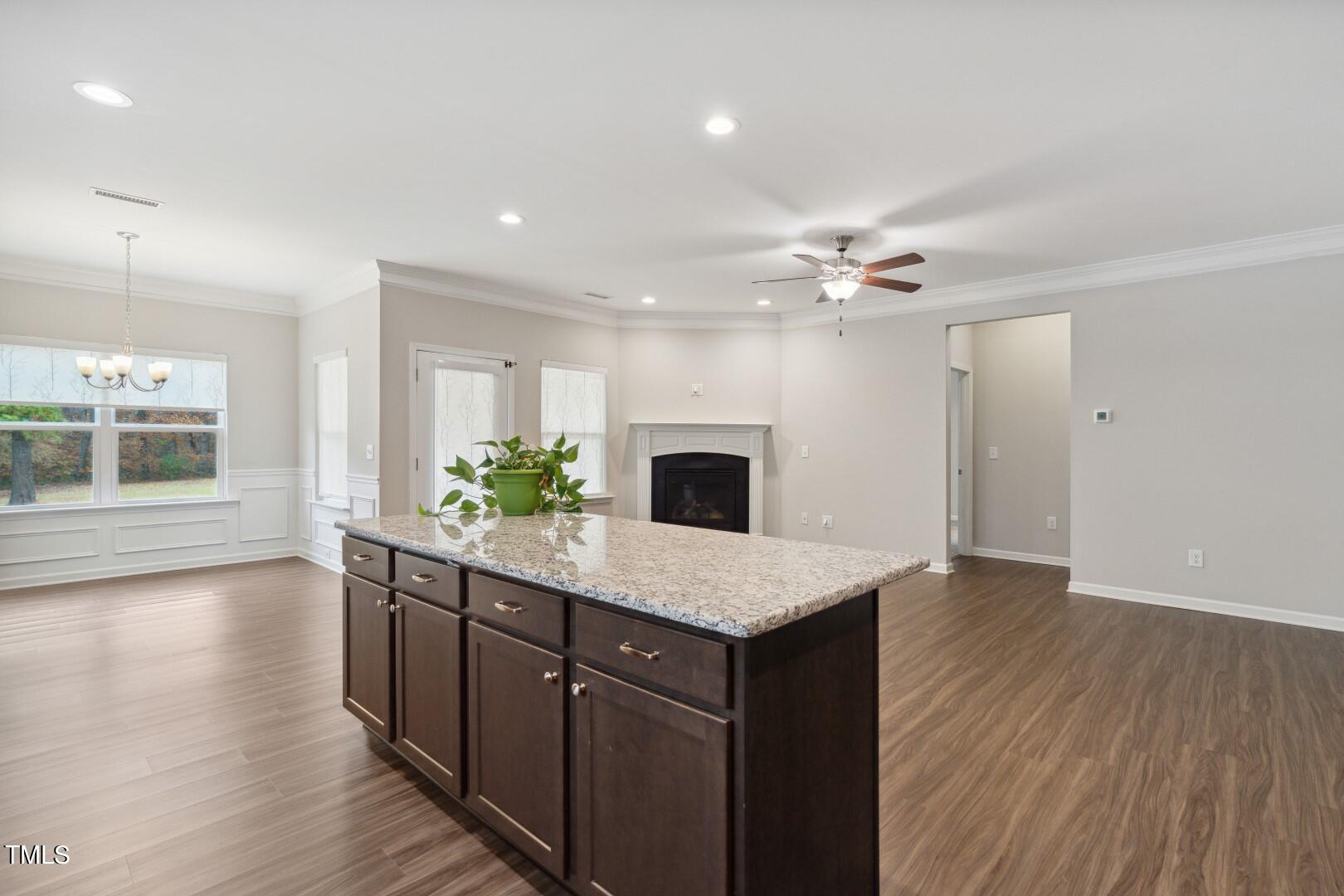504 Highland Rhodes Drive Property Photo 15