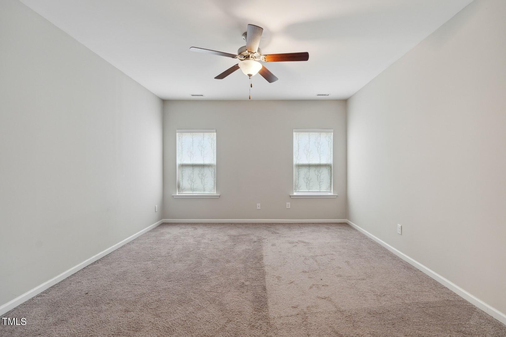 504 Highland Rhodes Drive Property Photo 20