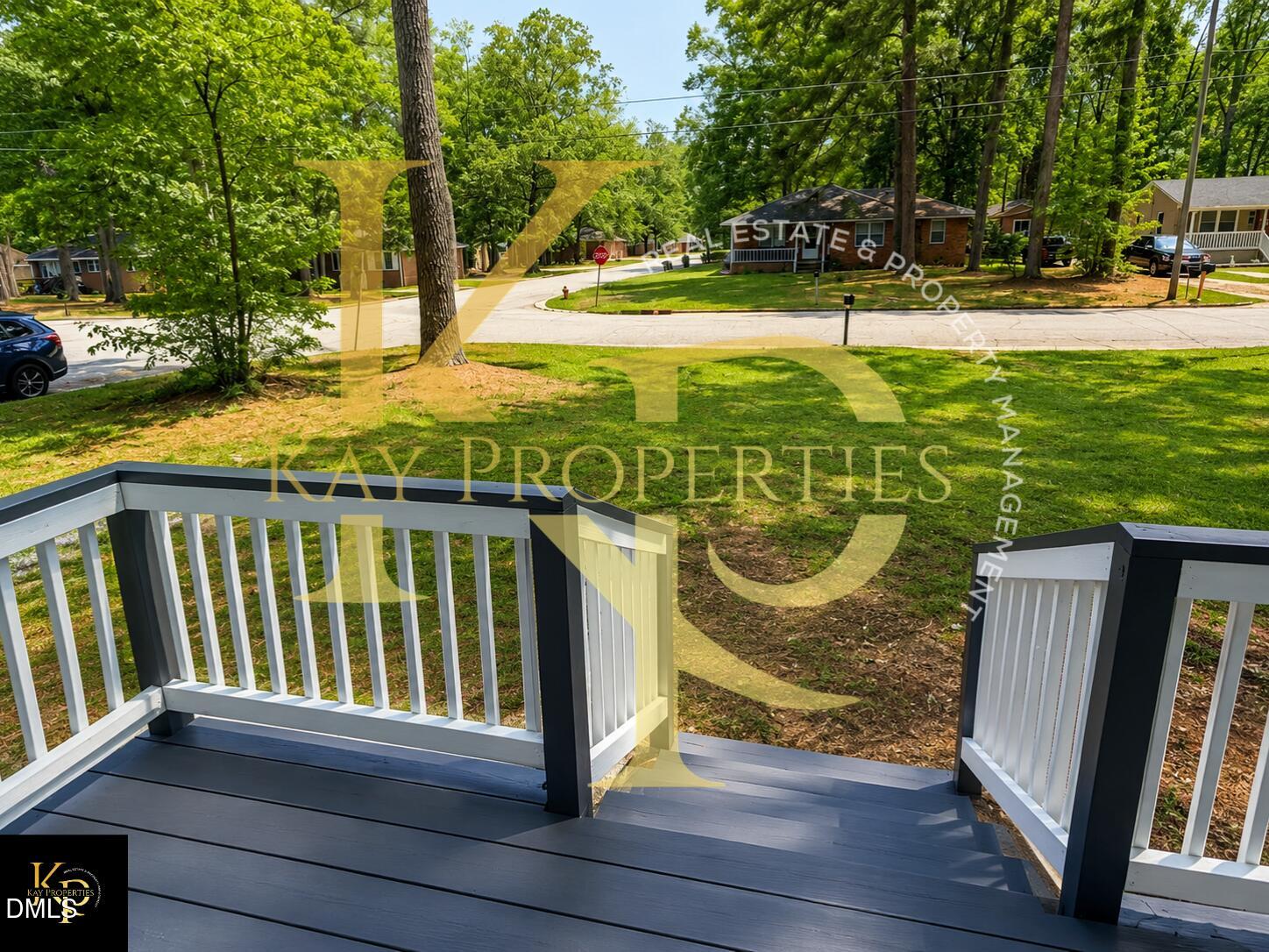 1828 Windsor Drive Property Photo 4