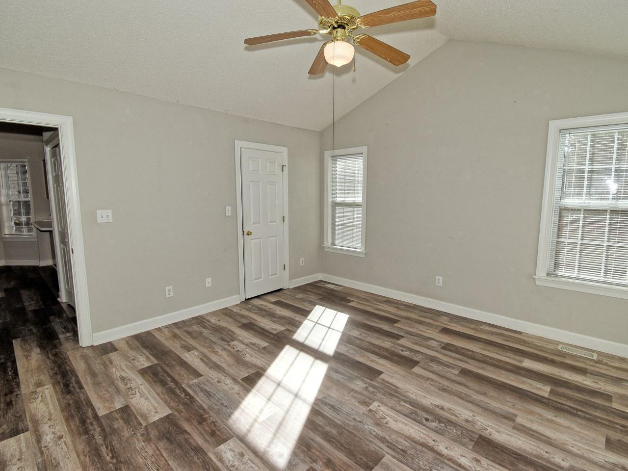 239 Tillamook Drive Property Photo 16