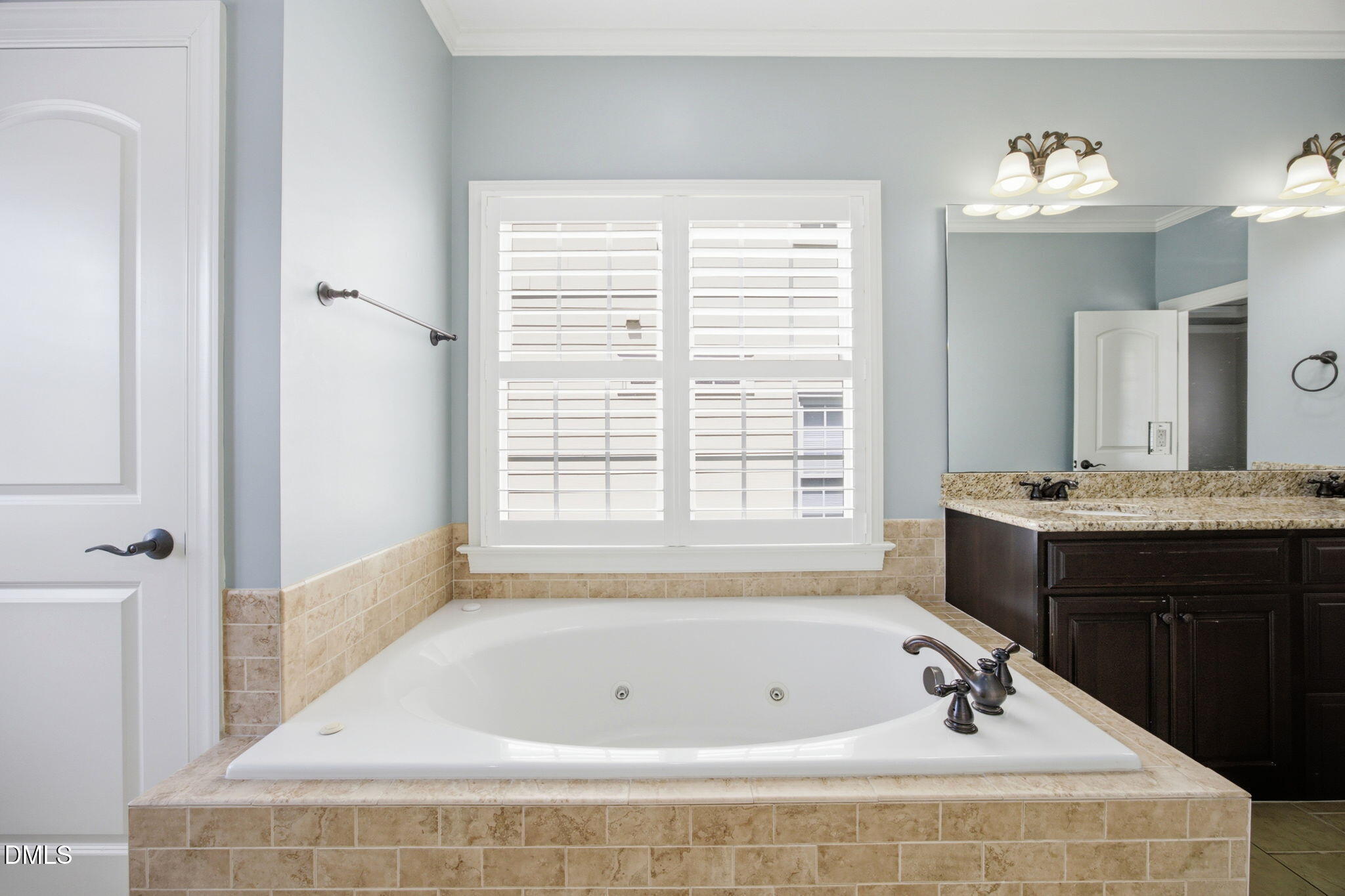 2735 Cameron Pond Drive Property Photo 34