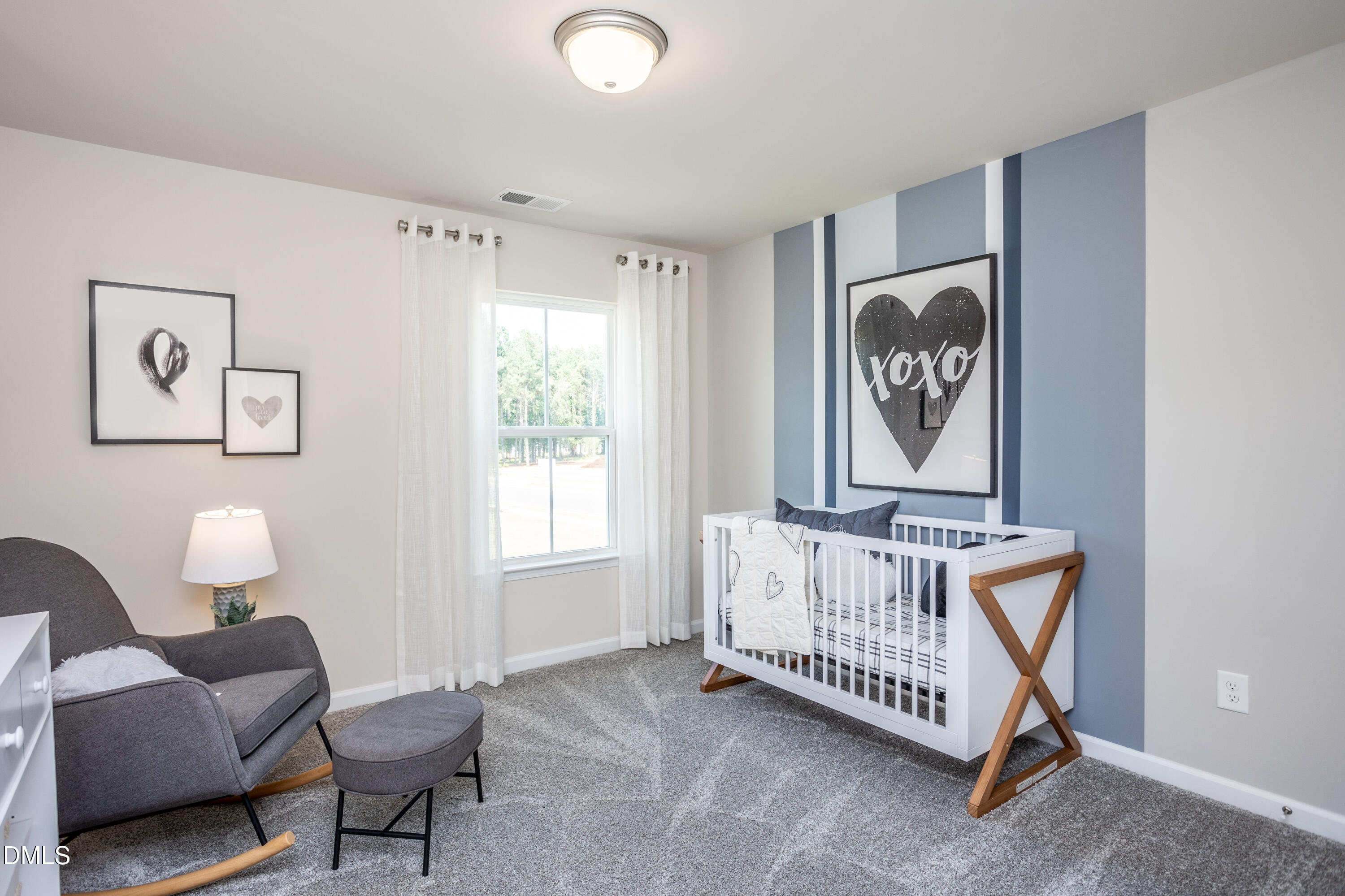 2319 Sun Vibes Way Property Photo 16