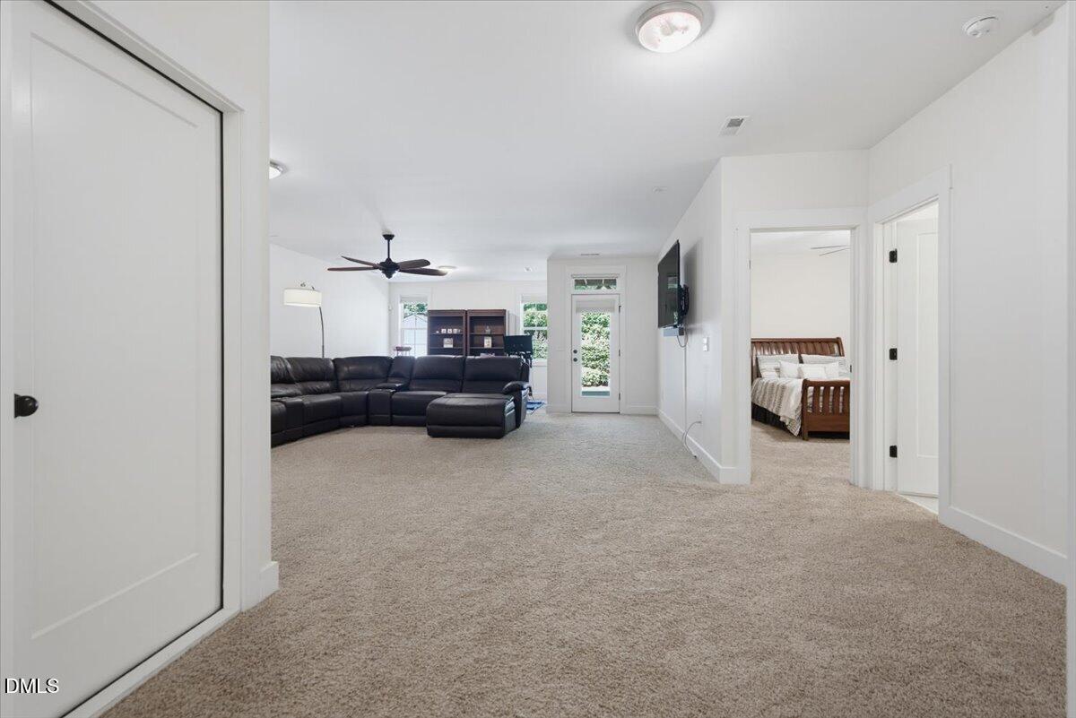 348 Vintage Point Lane Property Photo 67