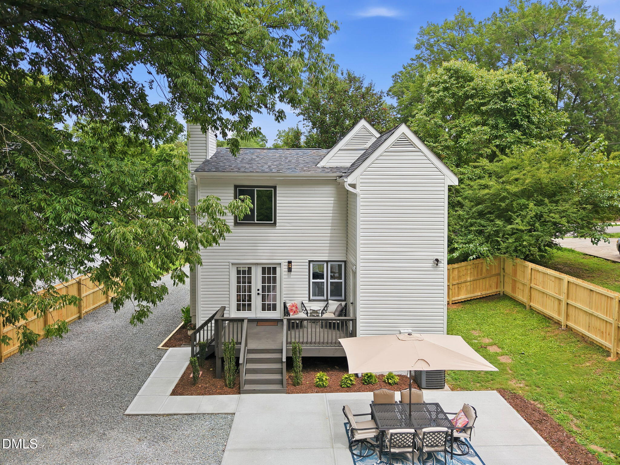 1011 Brighton Road Property Photo 5