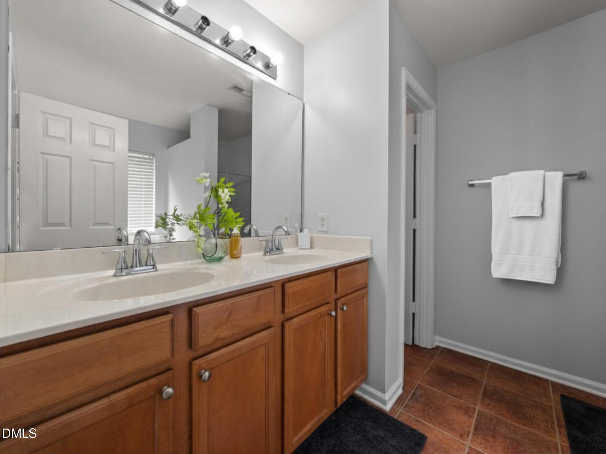 204 Lone Star Way Property Photo 17