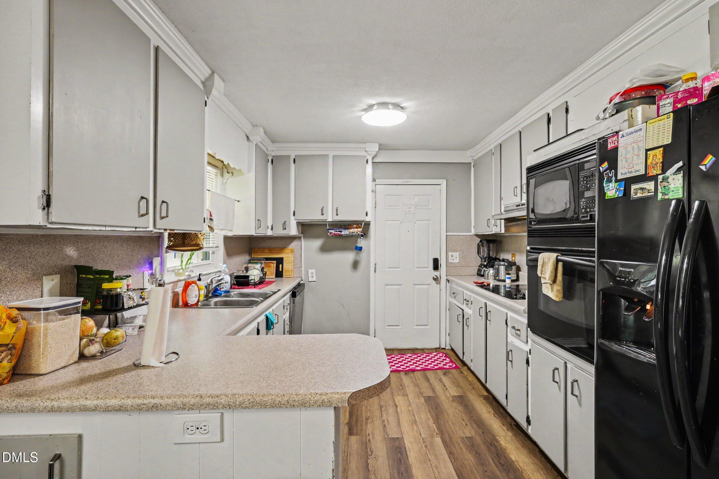 1809 Pinedale Drive Property Photo 11