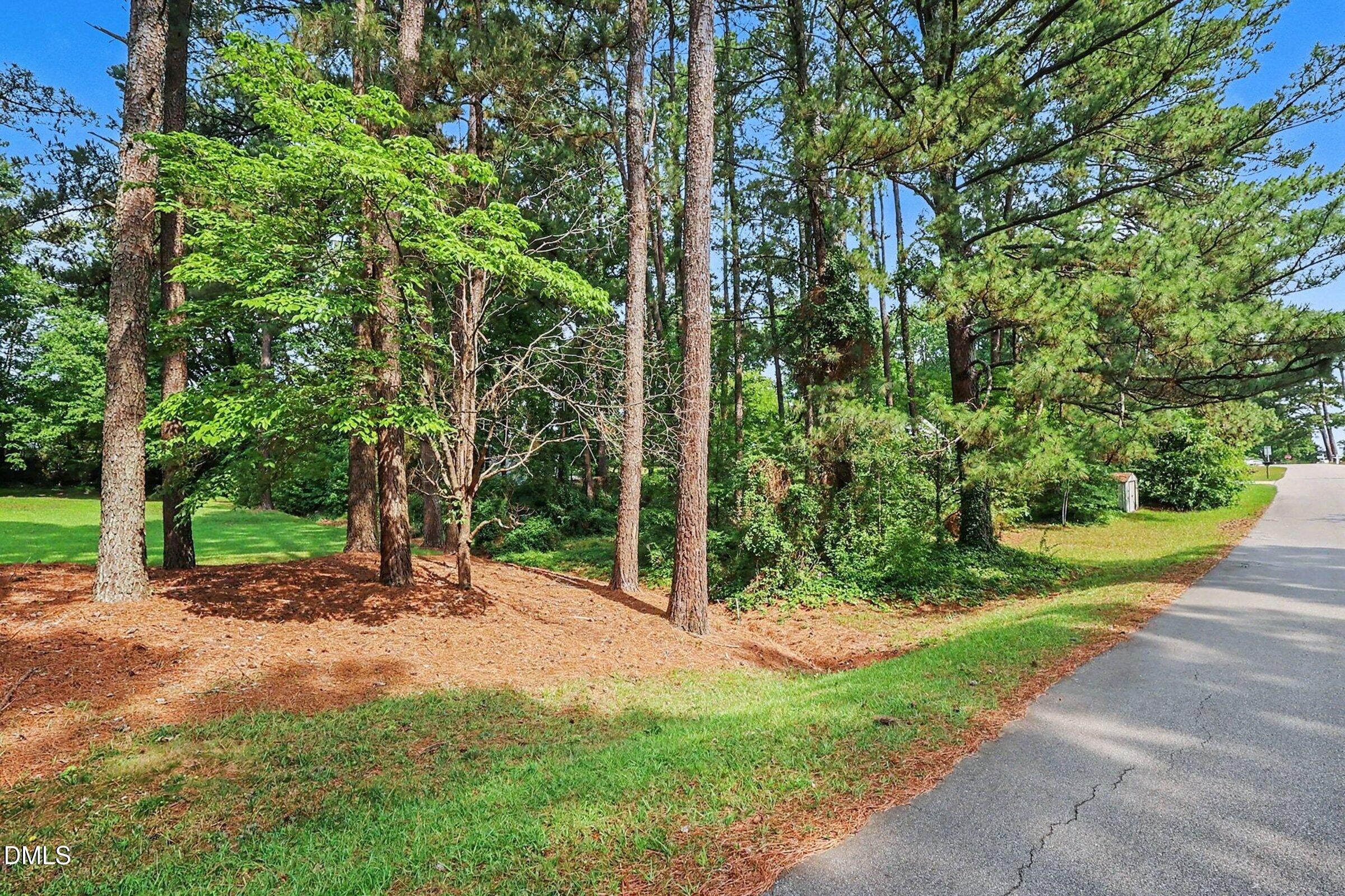 1813 Pinedale Drive Property Photo 8