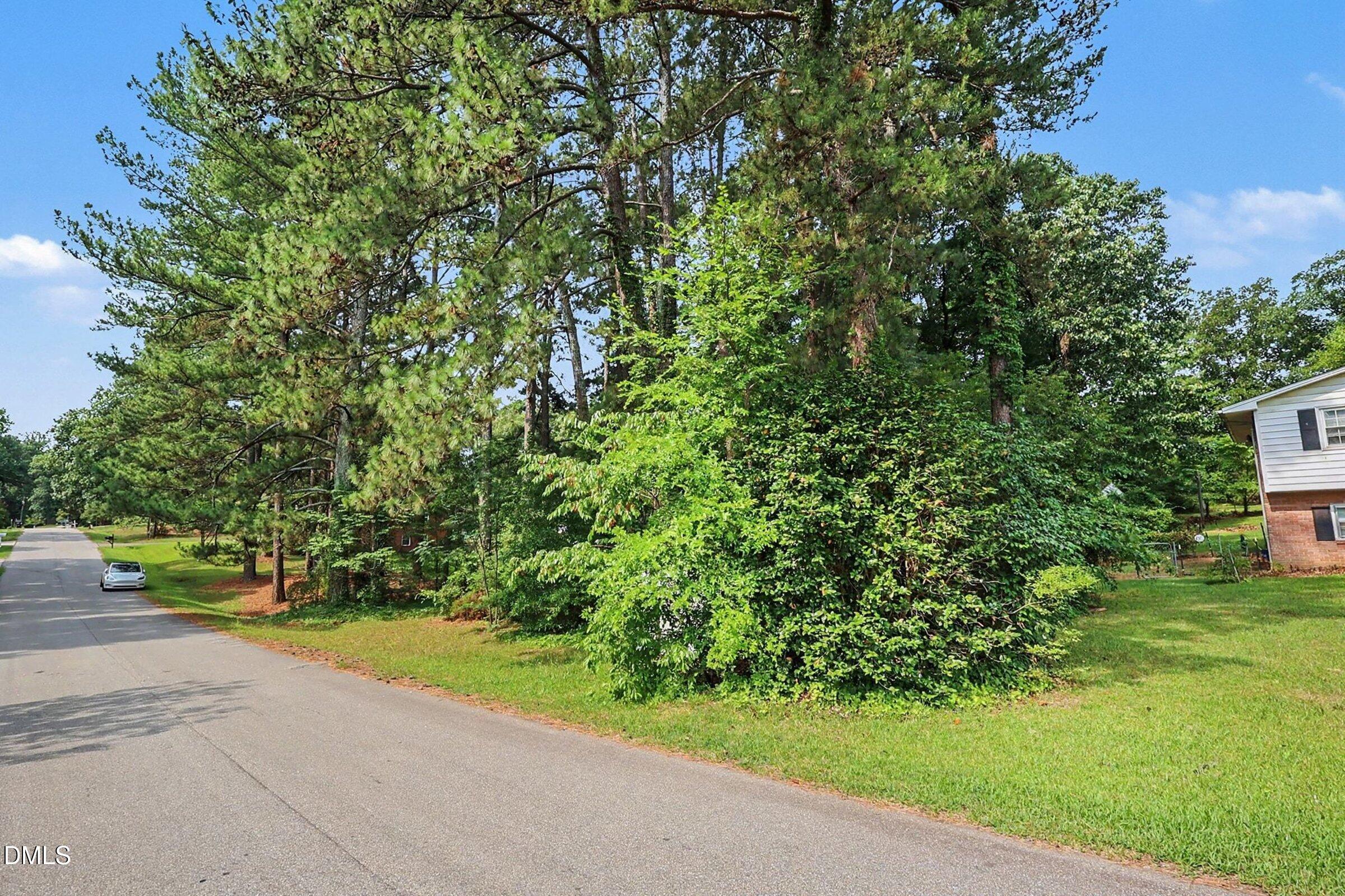 1813 Pinedale Drive Property Photo 11