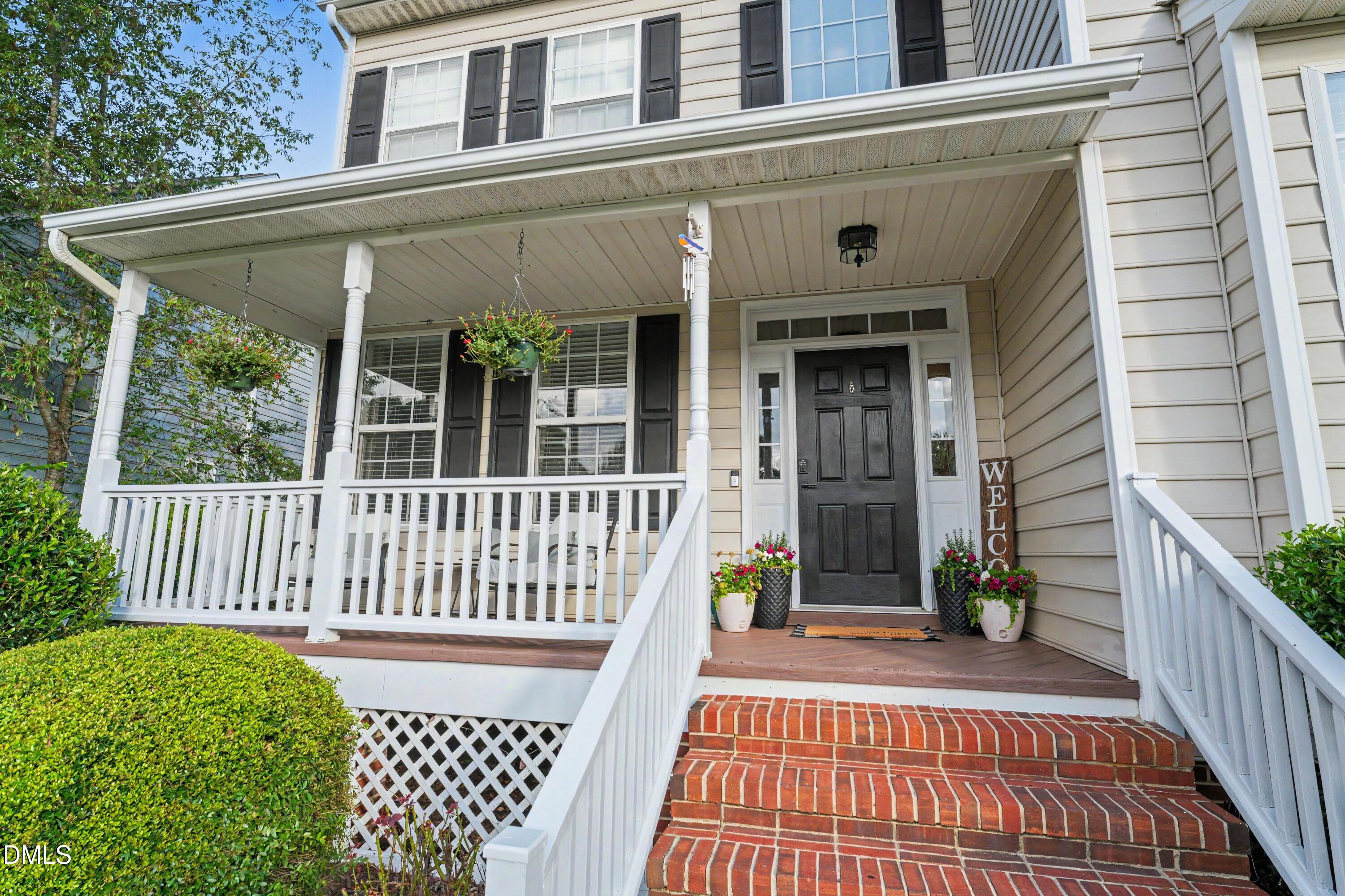 144 Sudano Court Property Photo 3