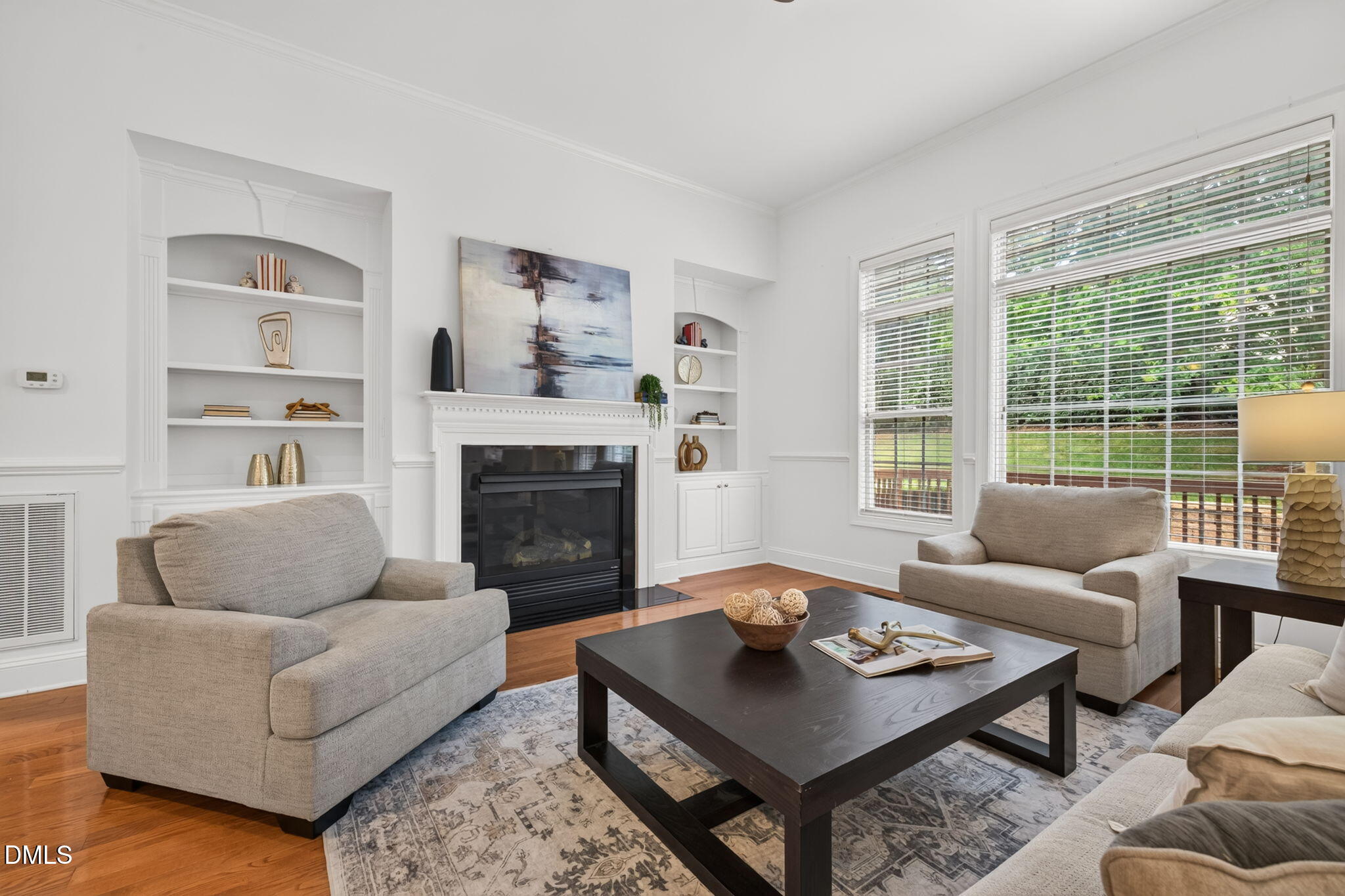 1049 Kennicott Avenue Property Photo 12