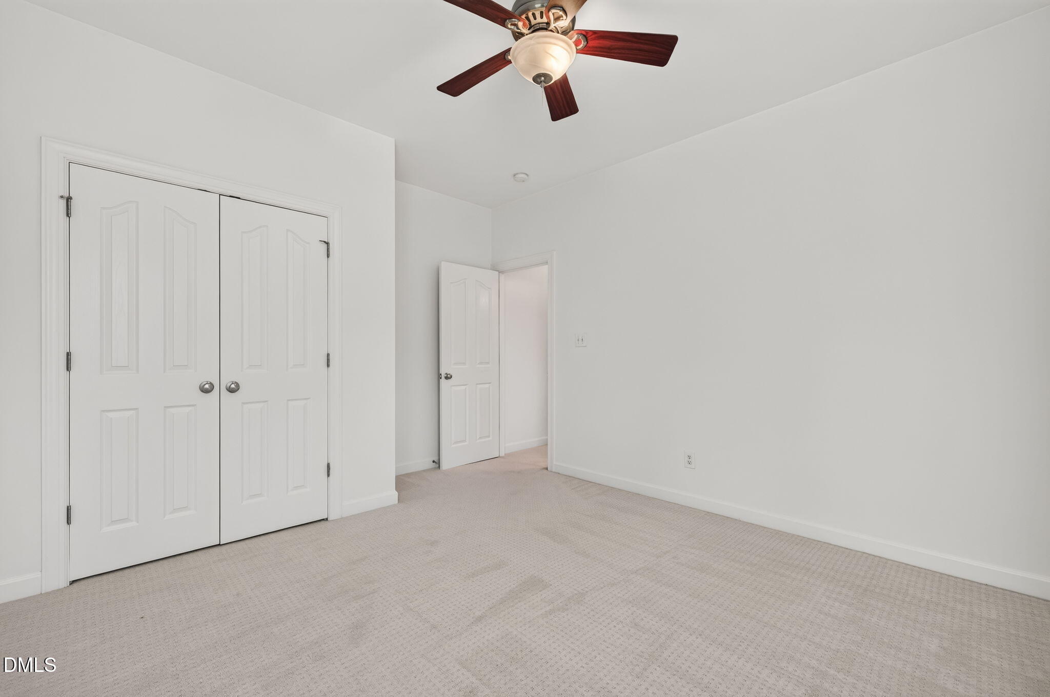 1049 Kennicott Avenue Property Photo 45
