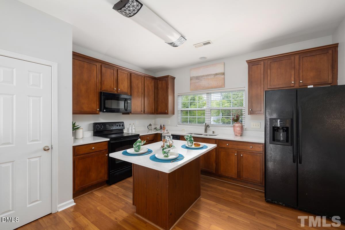 3031 Courtney Creek Boulevard Property Photo 14