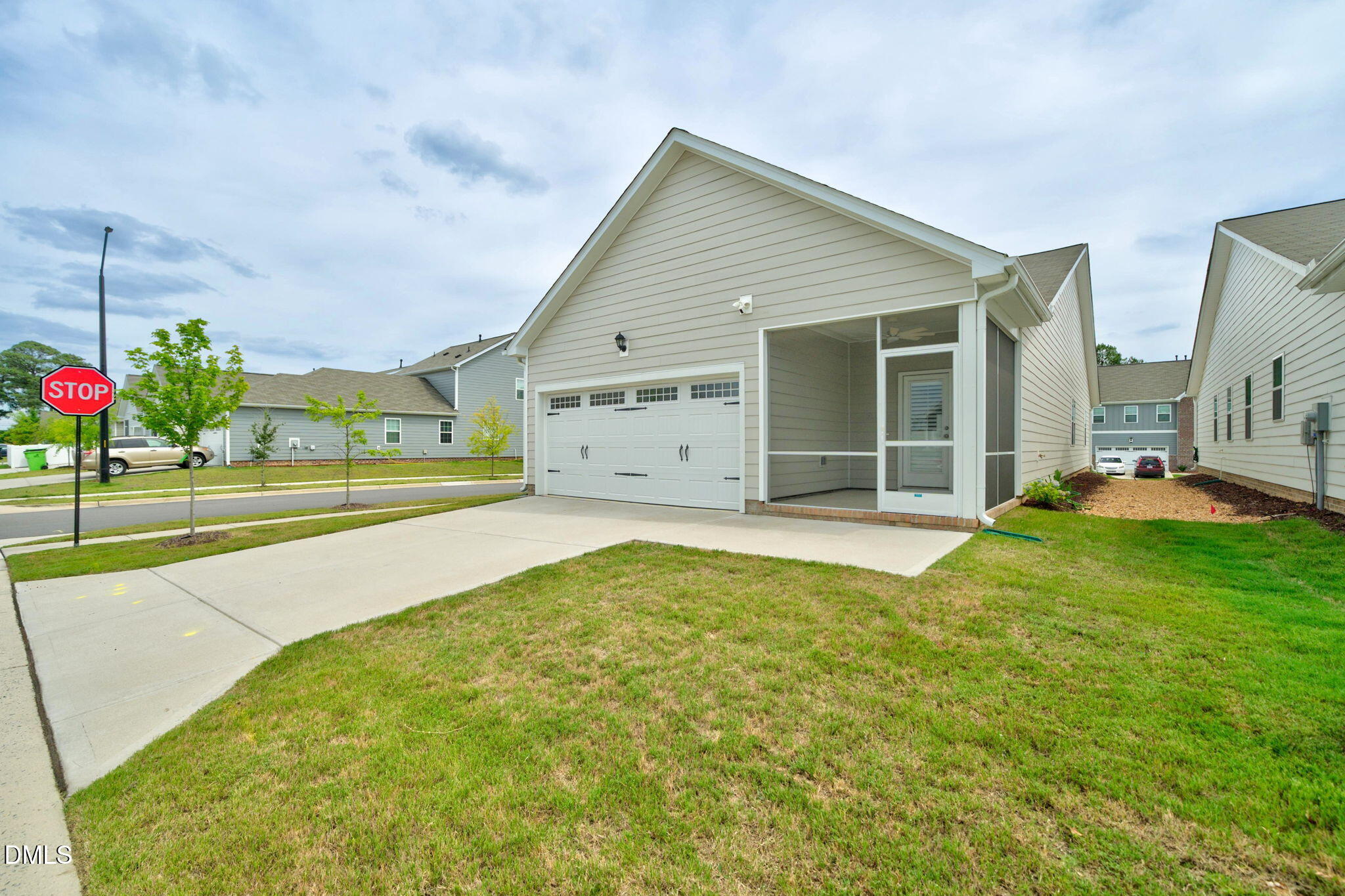 636 Juniper Berry Road Property Photo 4