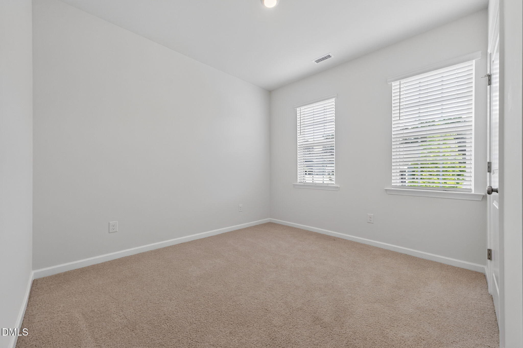 636 Juniper Berry Road Property Photo 11