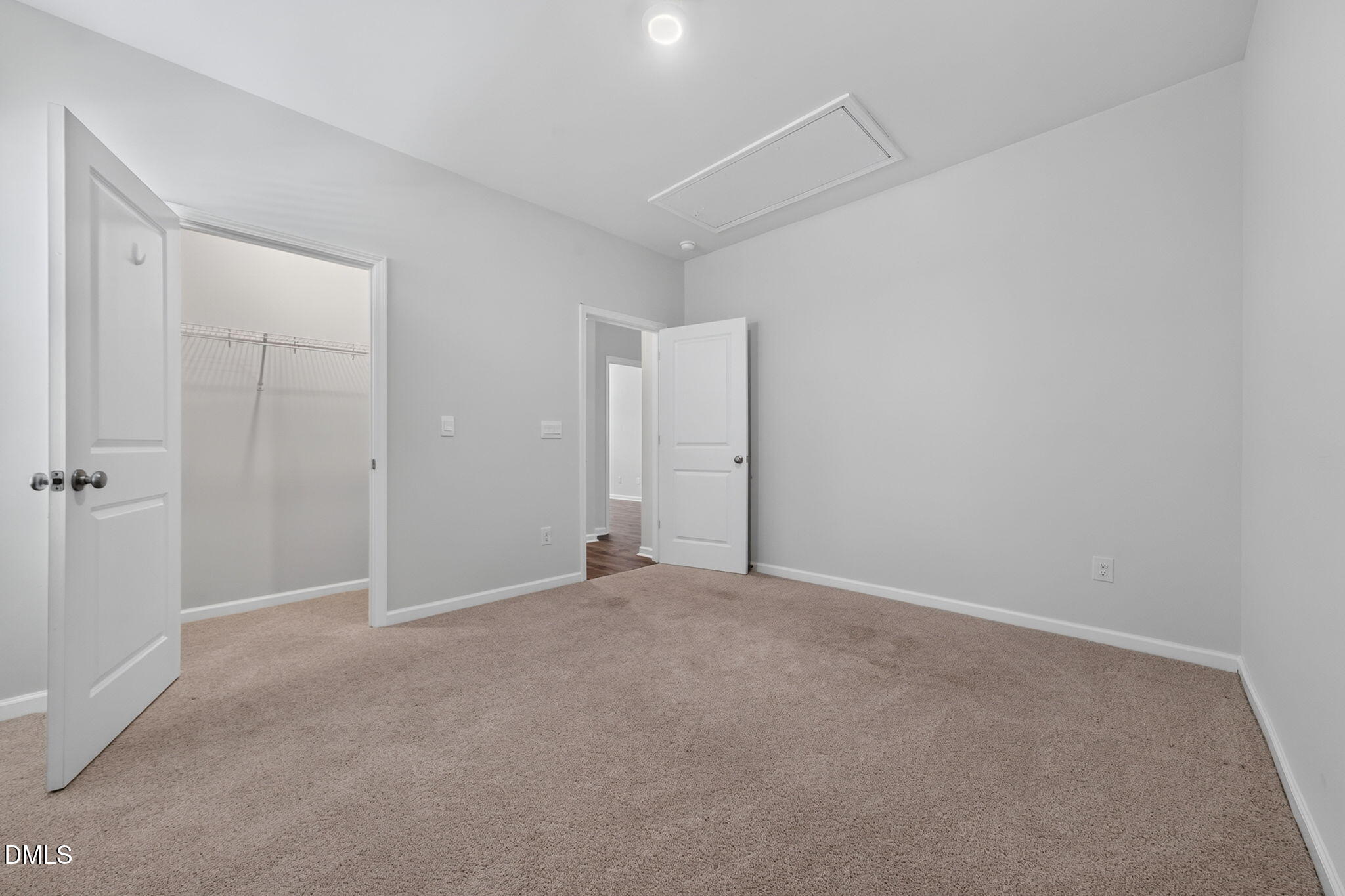 636 Juniper Berry Road Property Photo 12