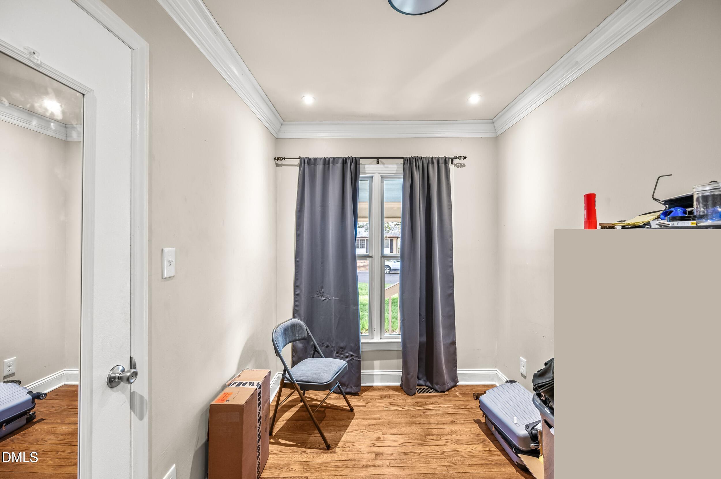 810 Bryn Mawr Court Property Photo 17
