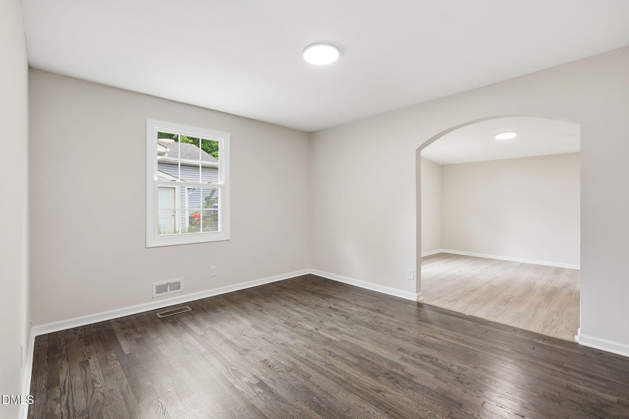1118 Raynor Street Property Photo 18
