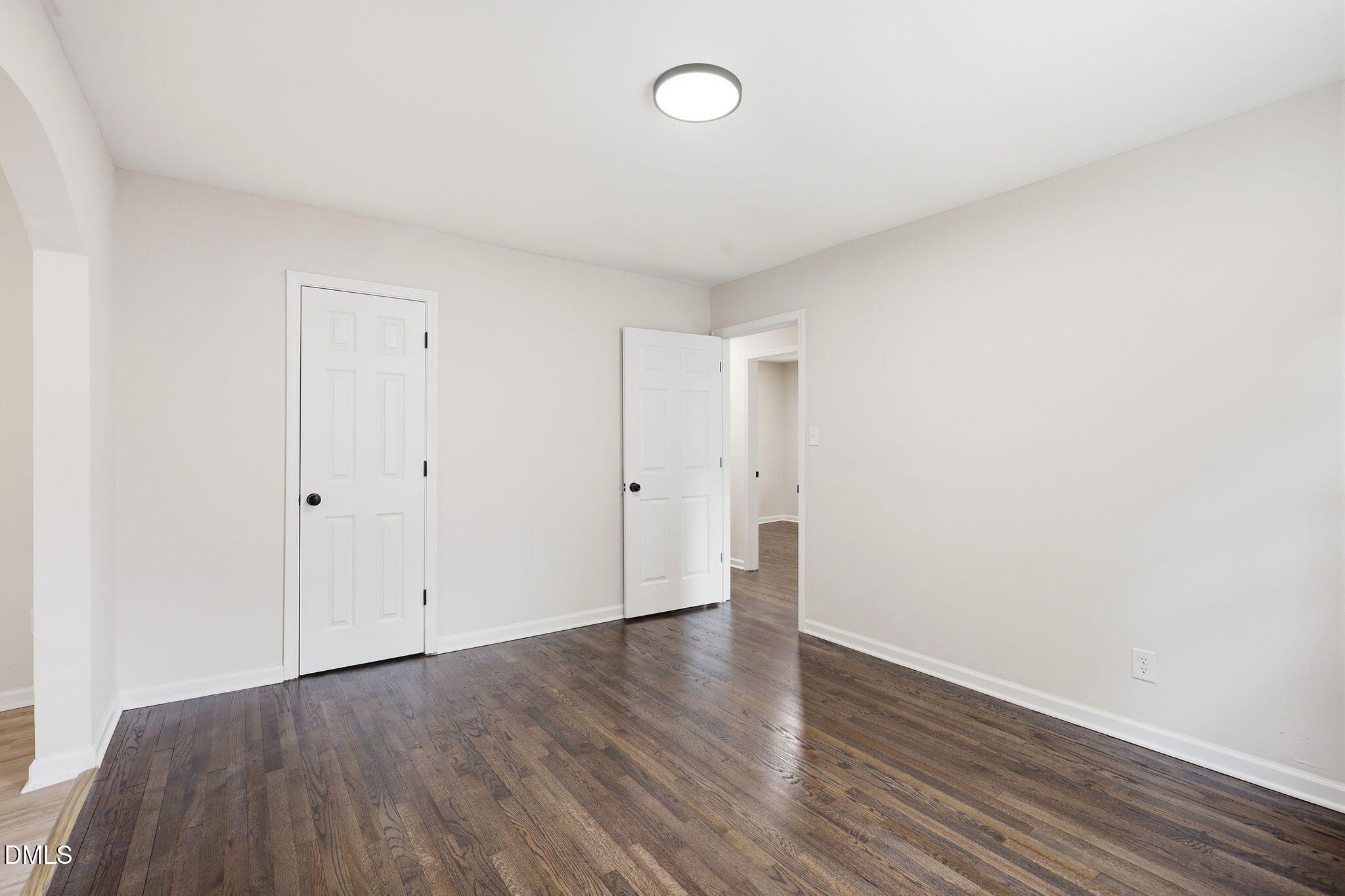 1118 Raynor Street Property Photo 20