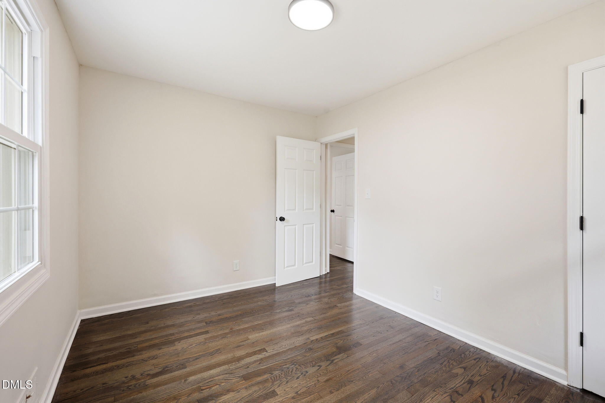 1118 Raynor Street Property Photo 21