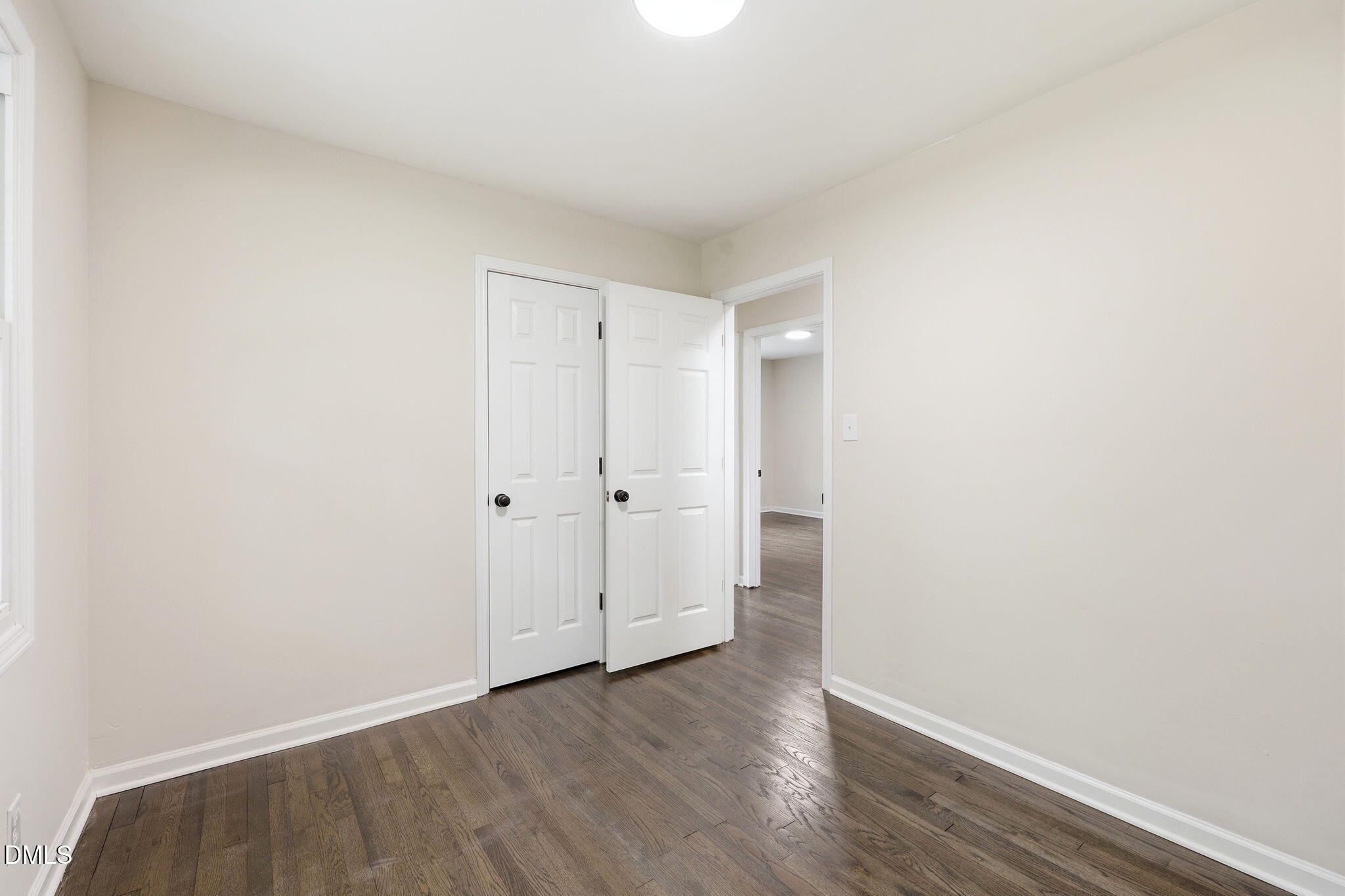 1118 Raynor Street Property Photo 23