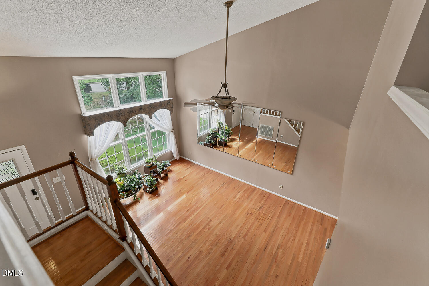 1203 Silvershire Way Property Photo 19