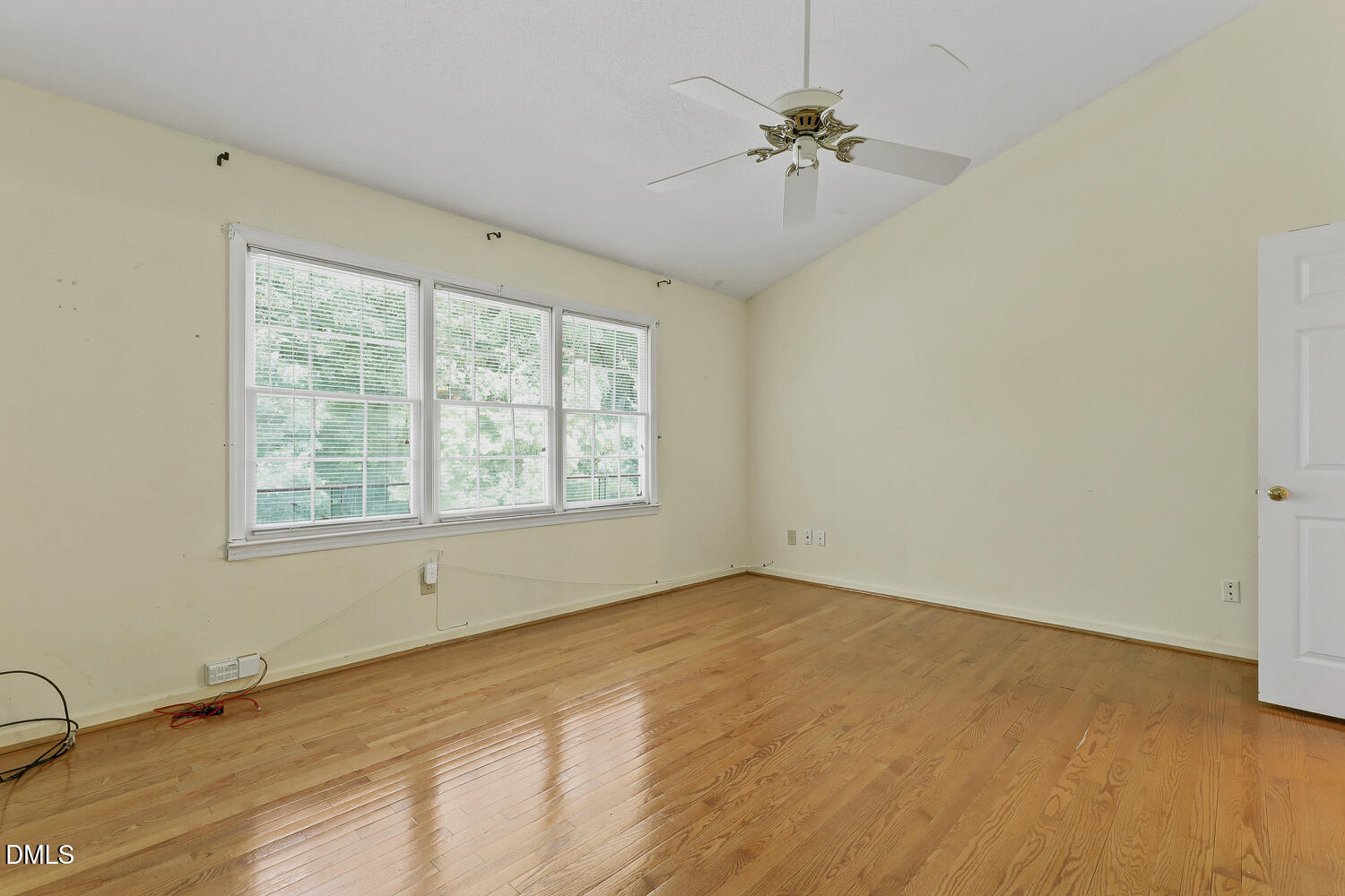 1203 Silvershire Way Property Photo 22