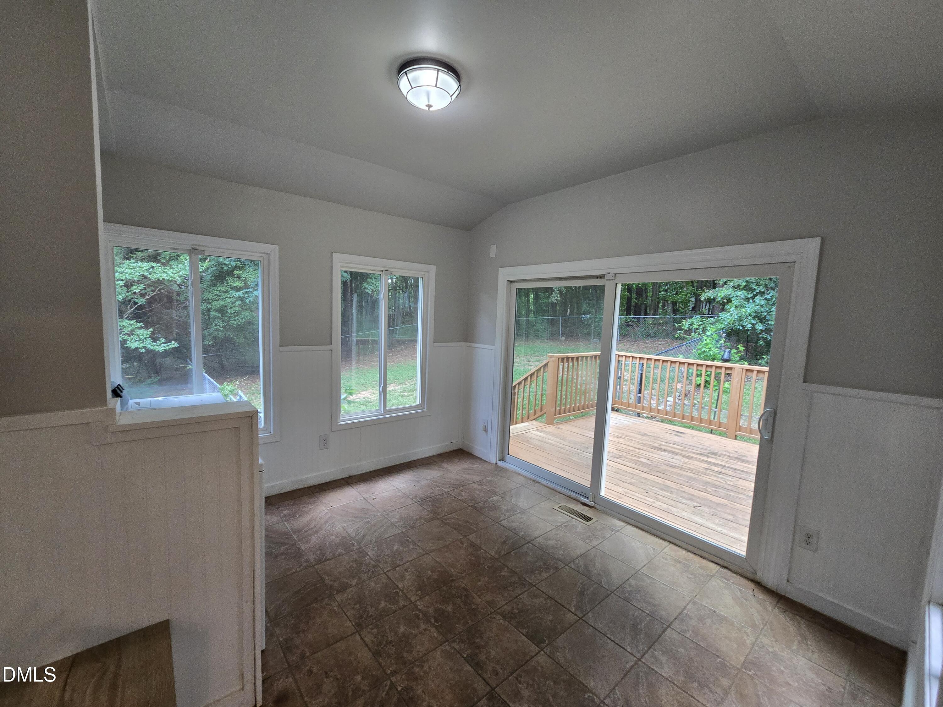 2808 Livery Way Property Photo 21