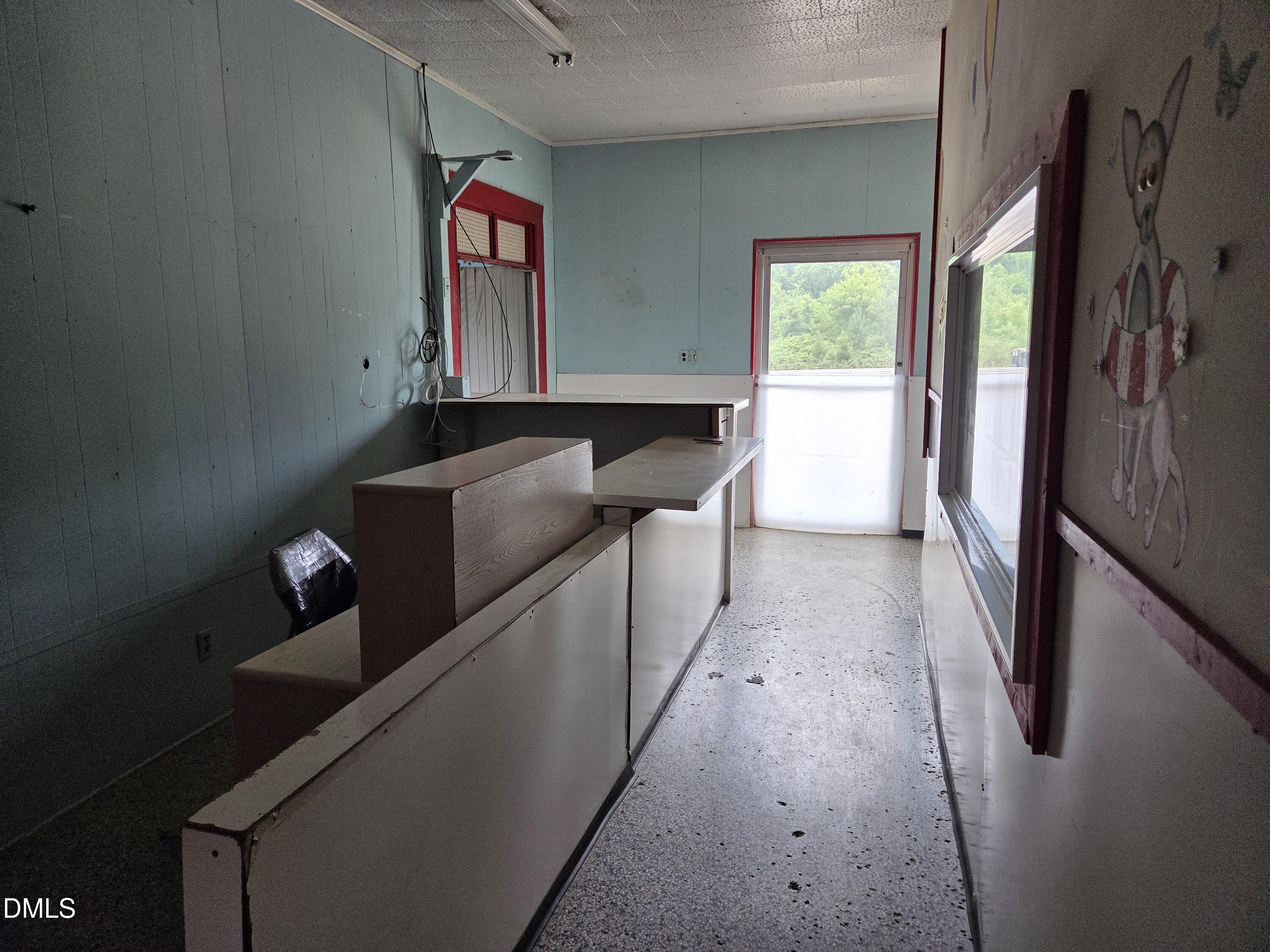 608 Roxboro Road Property Photo 11