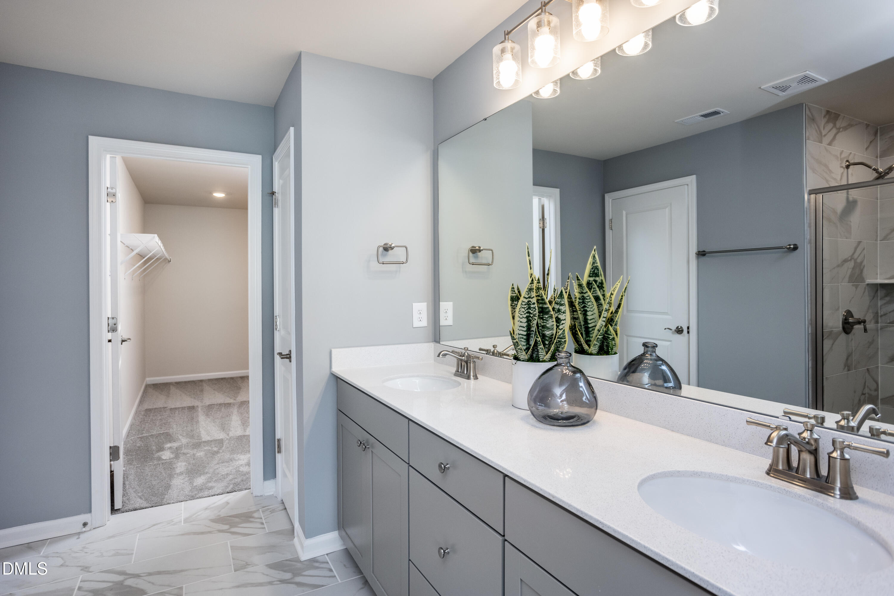 2322 Sun Vibes Way Property Photo 14