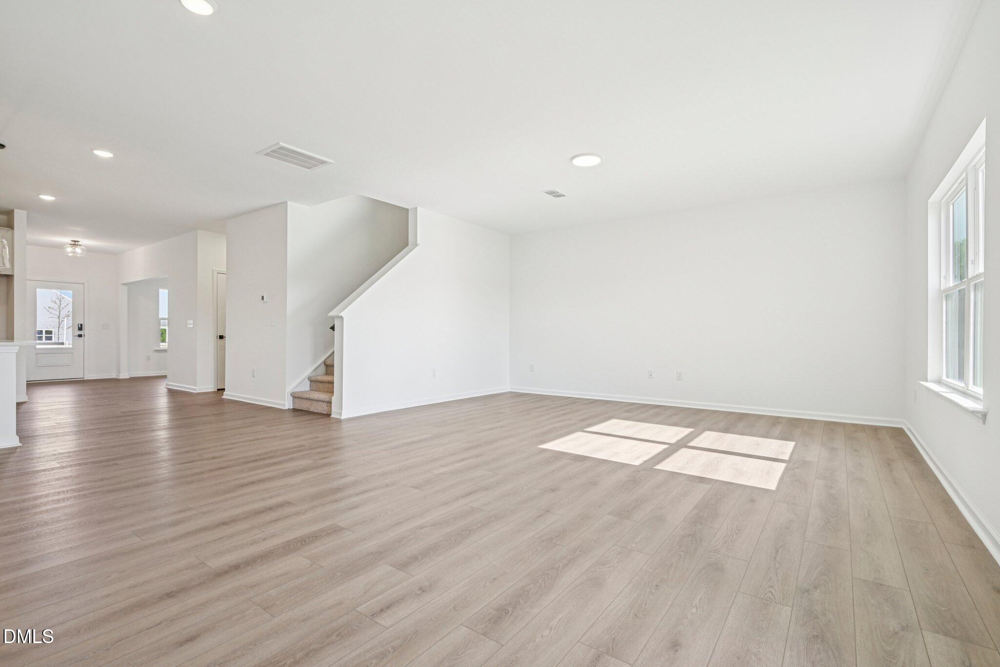 961 Fetching Place 365 Property Photo 4