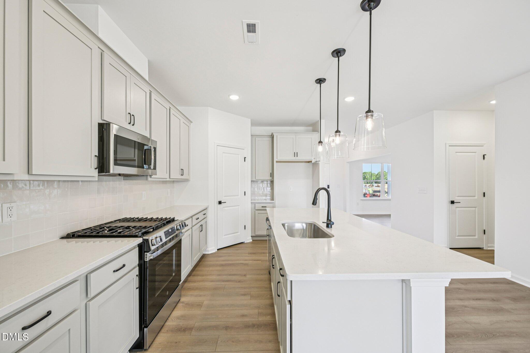 961 Fetching Place 365 Property Photo 11