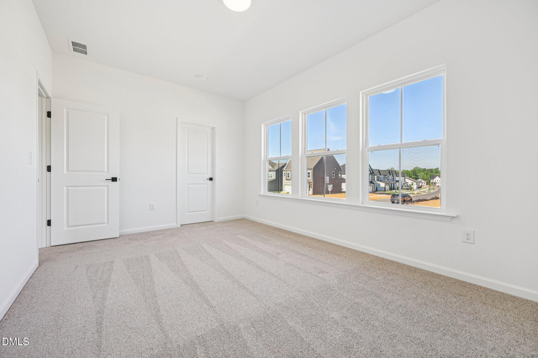961 Fetching Place 365 Property Photo 28