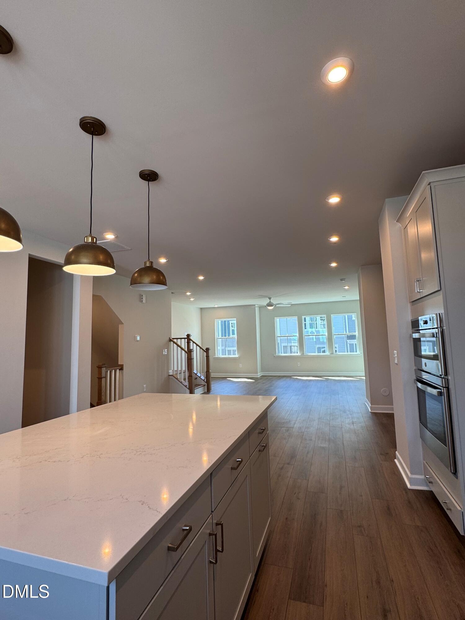 702 Hyperion Alley Property Photo 4